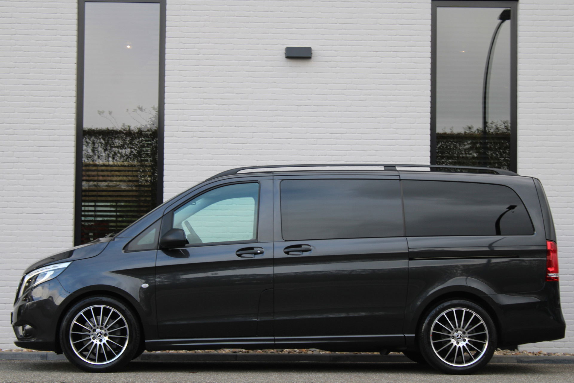 Auto afbeelding: 6