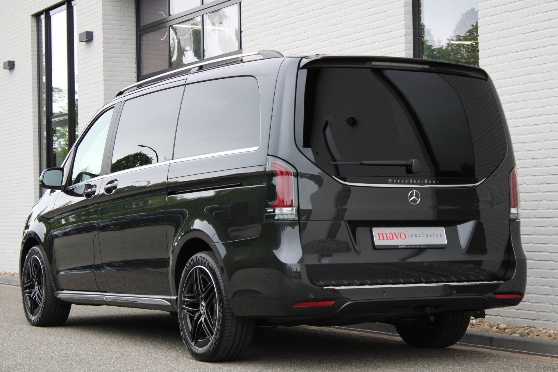 Auto afbeelding: 24