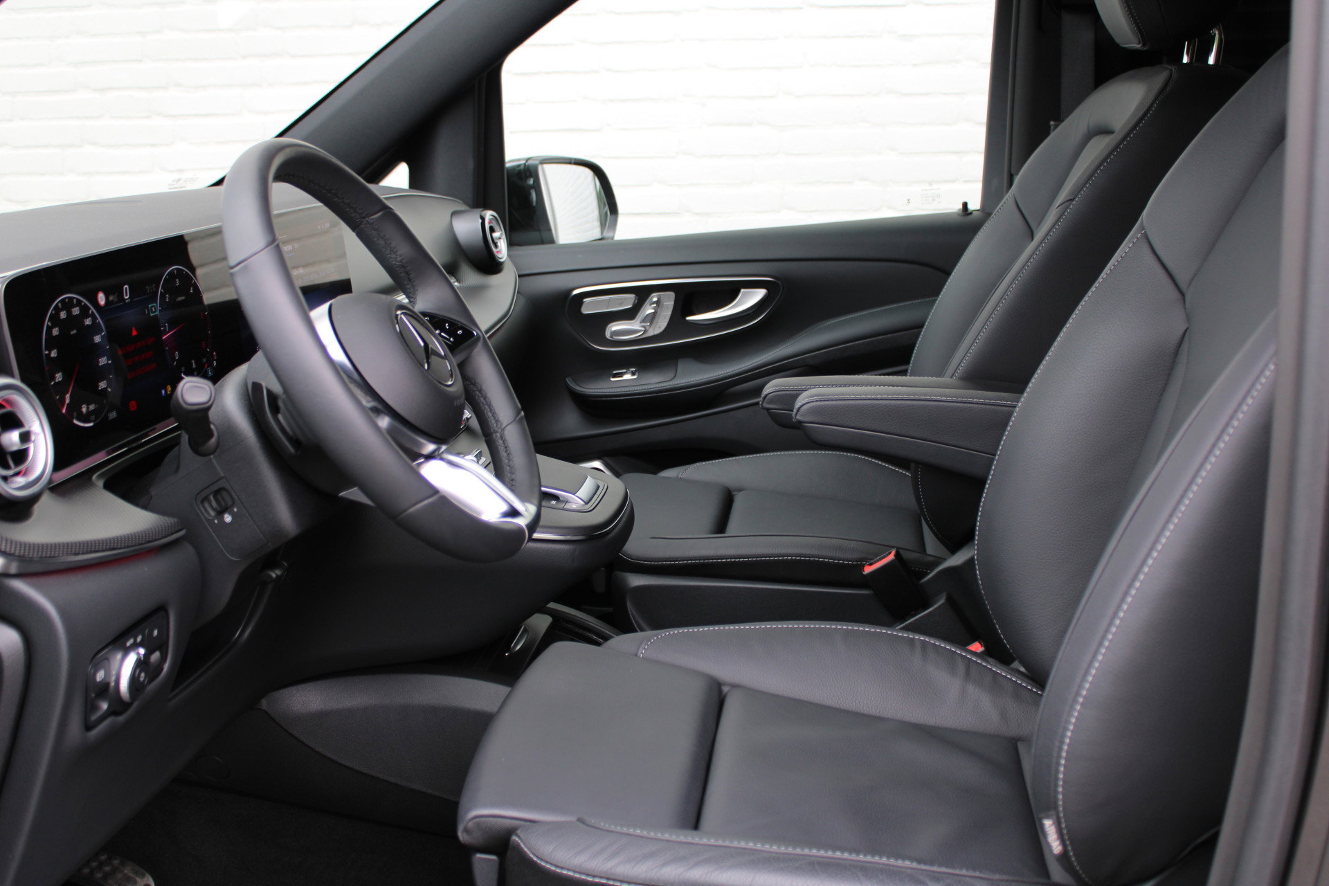 Auto afbeelding: 4