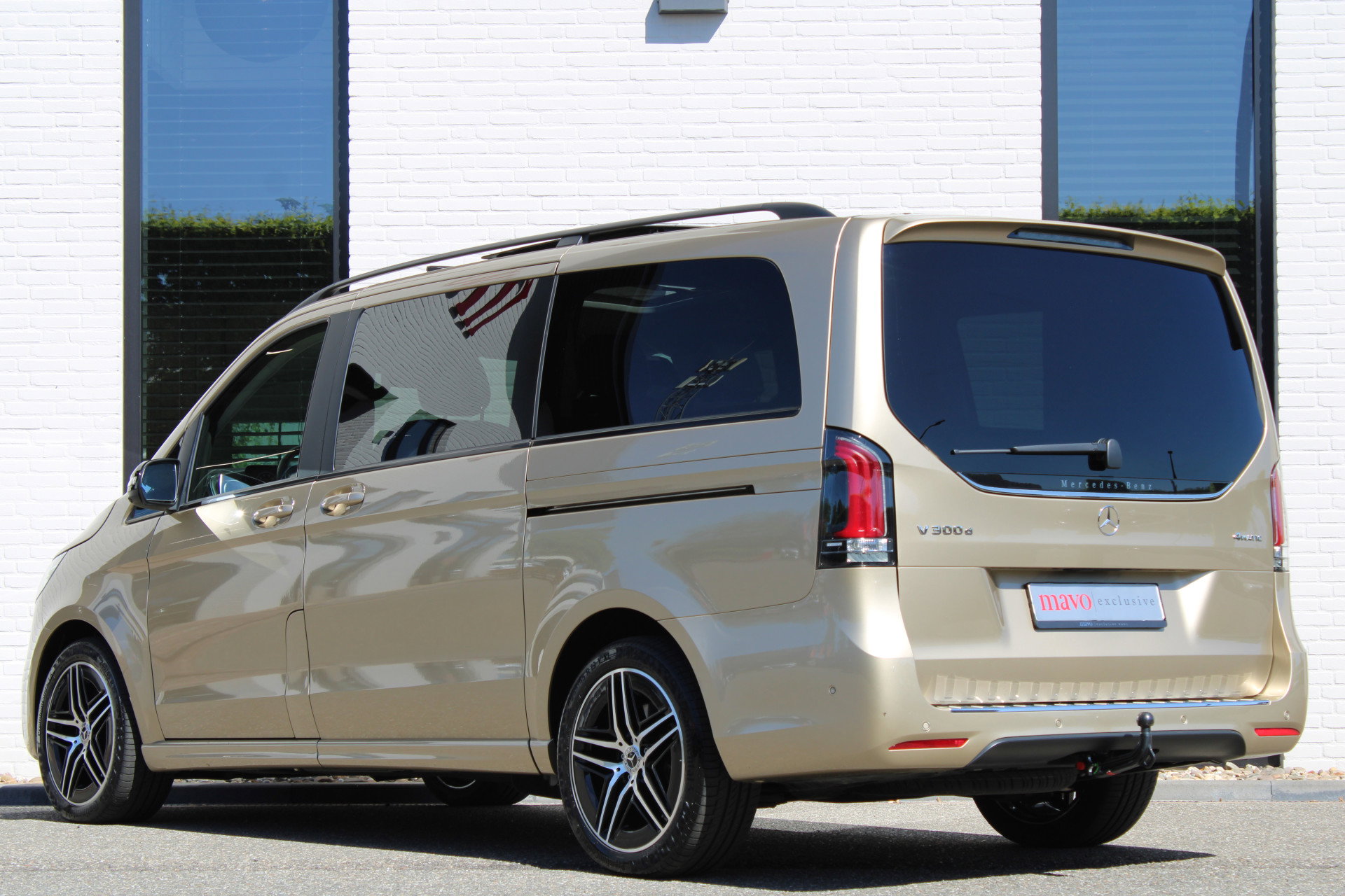 Auto afbeelding: 10