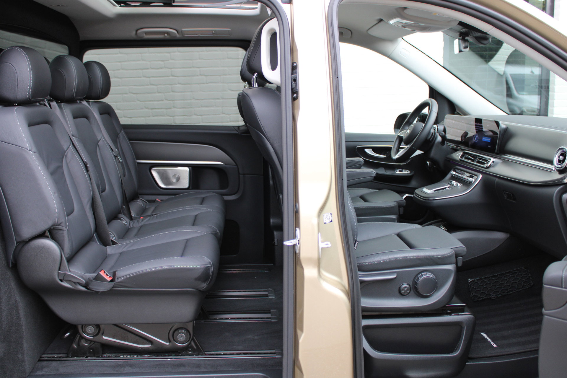 Auto afbeelding: 4