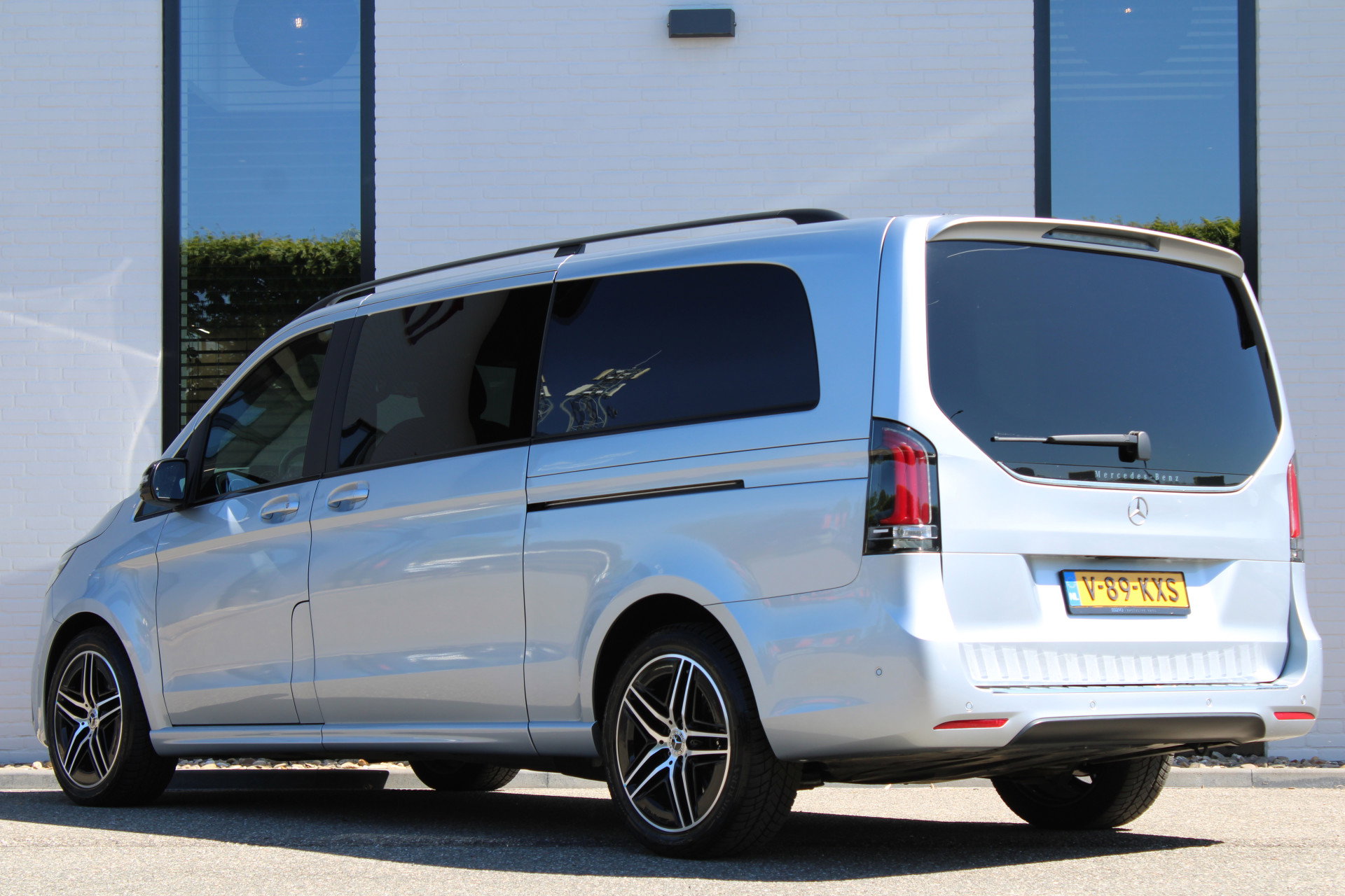 Auto afbeelding: 10