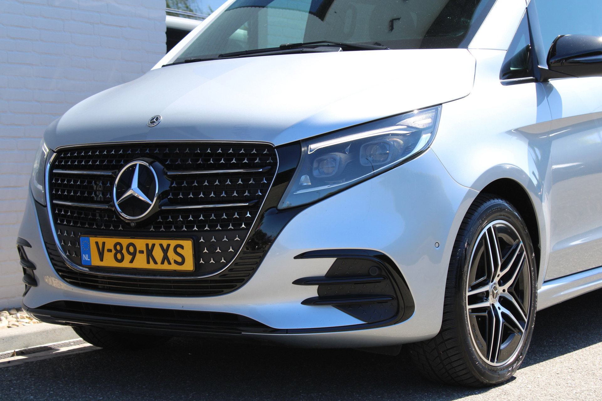Auto afbeelding: 24
