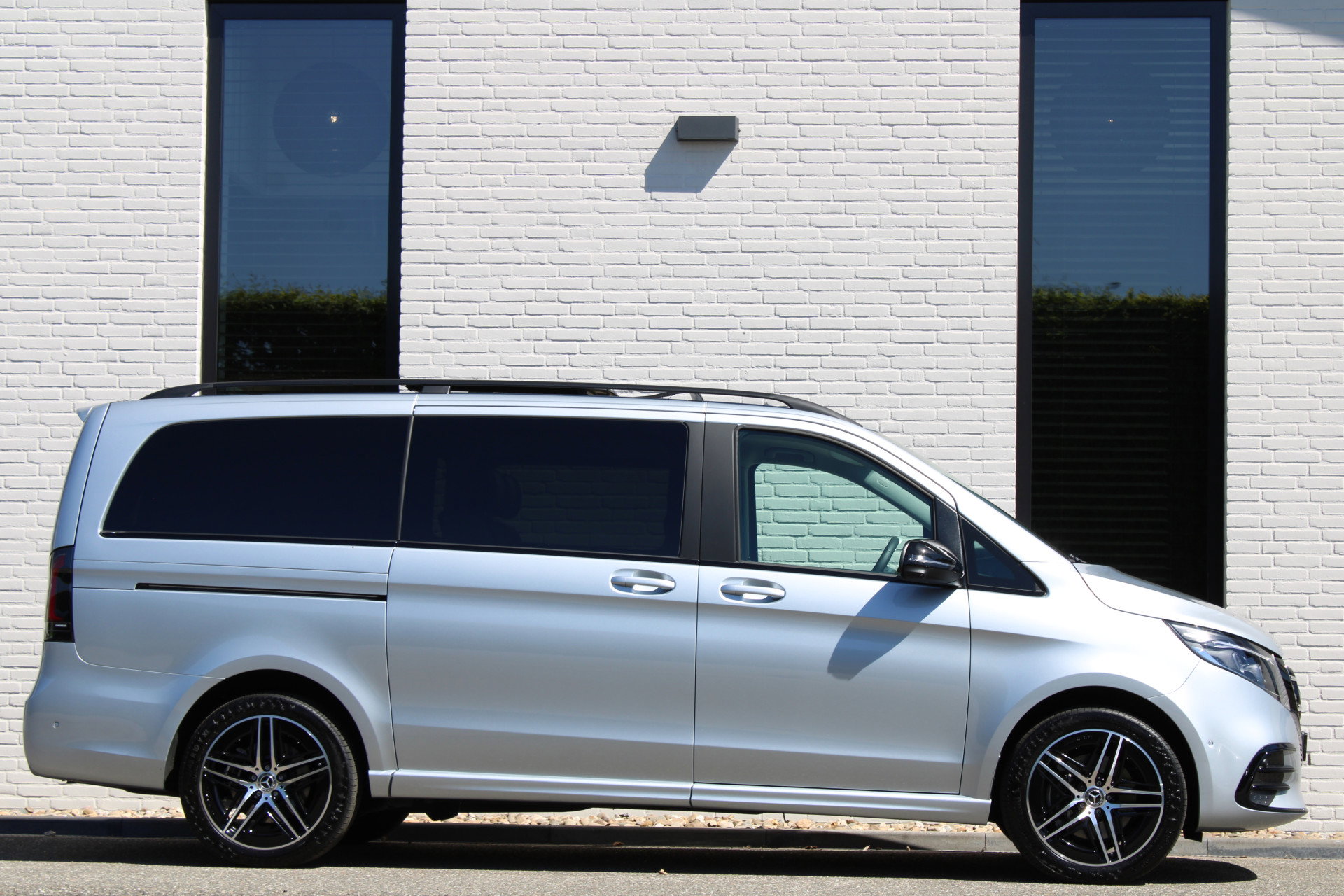 Auto afbeelding: 5