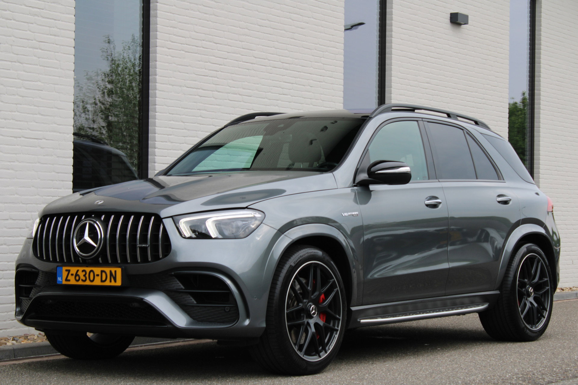 Auto afbeelding: 24