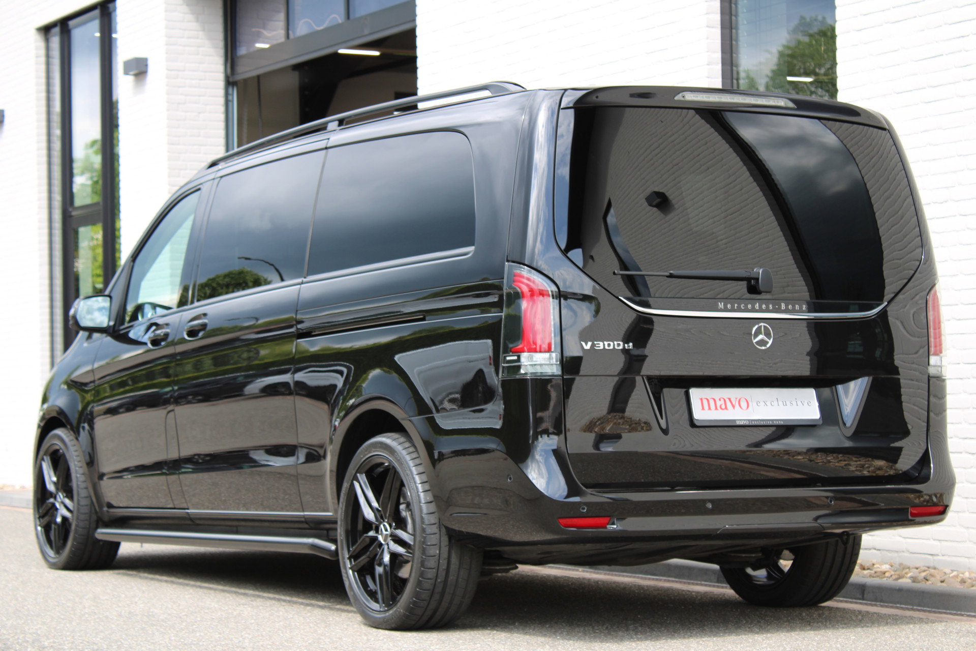 Auto afbeelding: 24