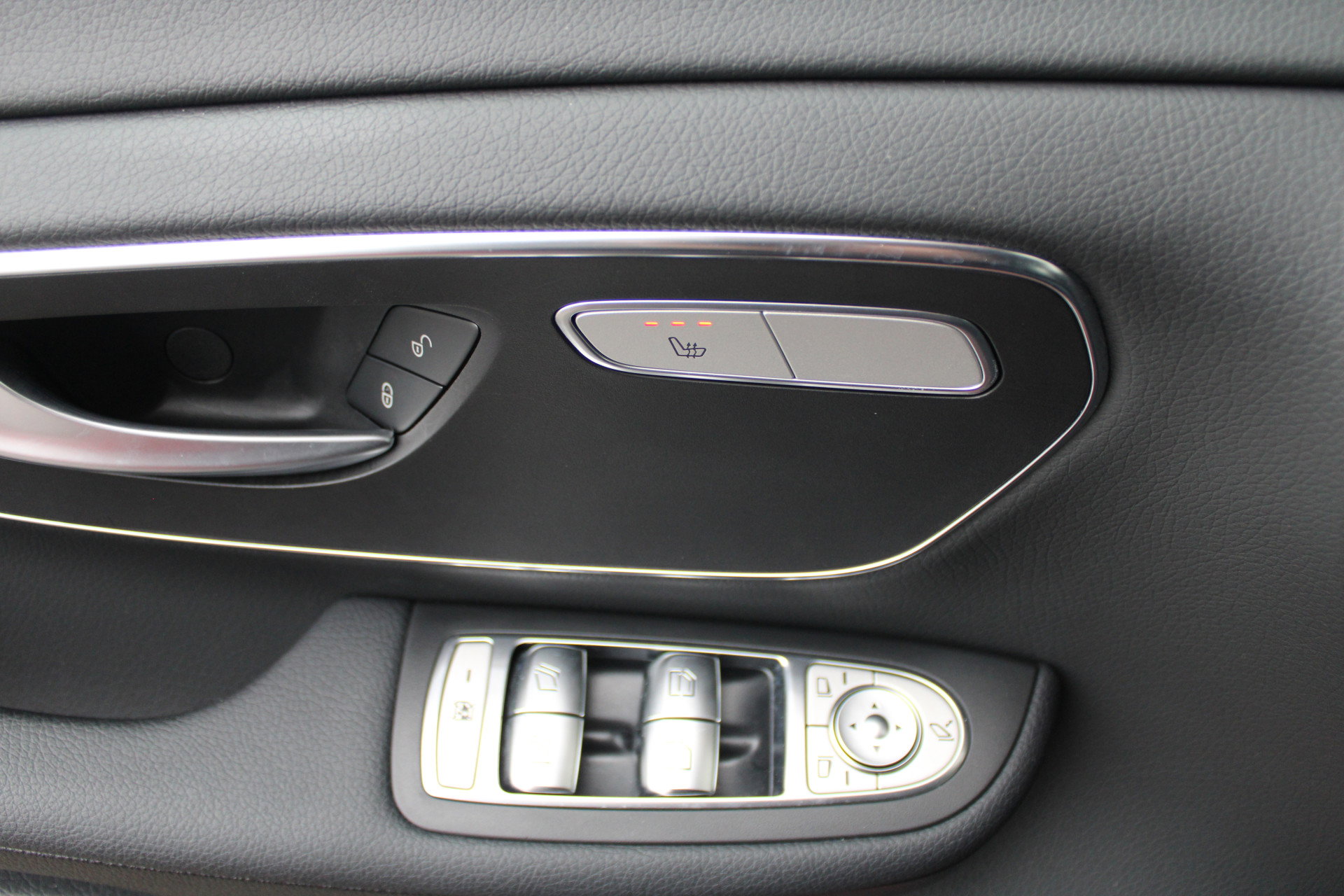 Auto afbeelding: 16