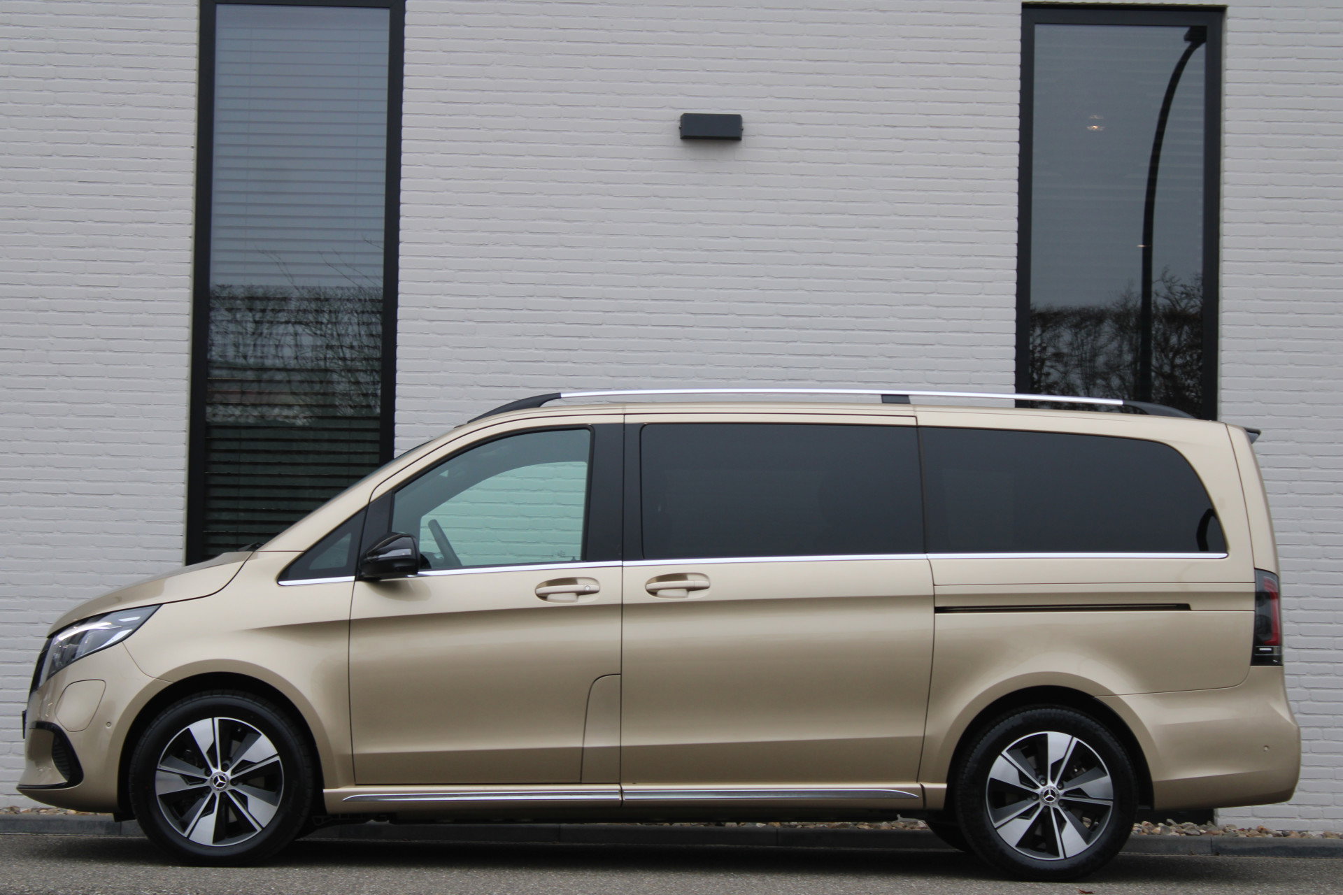 Auto afbeelding: 6