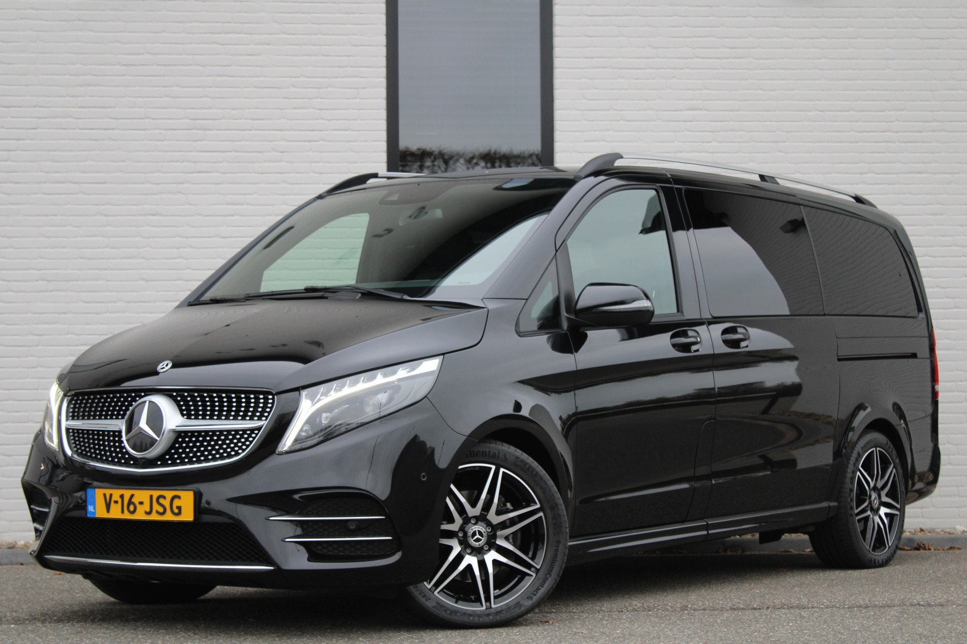 Auto afbeelding: 24