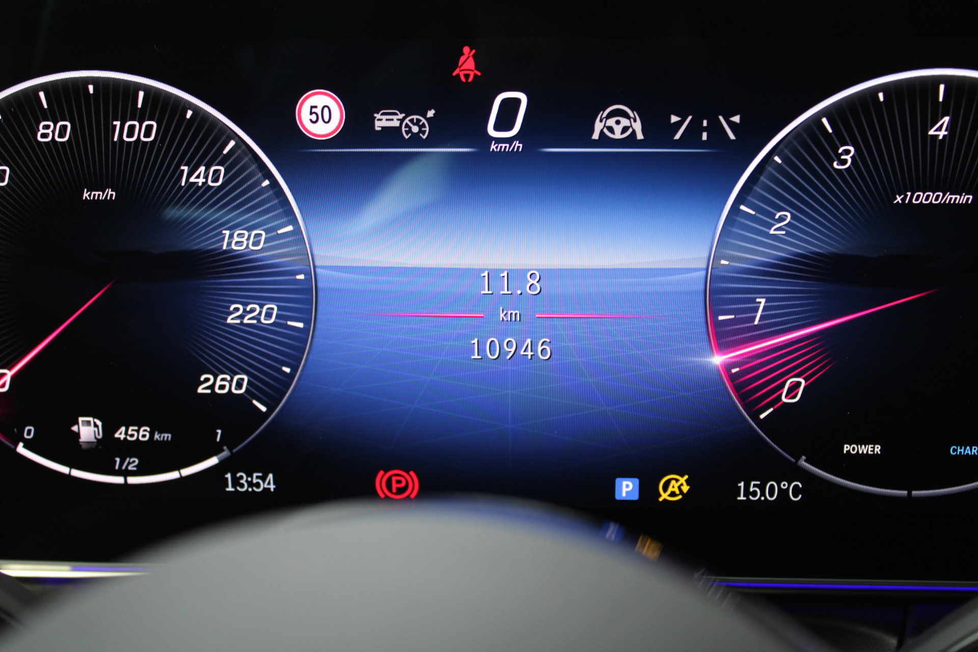 Auto afbeelding: 24