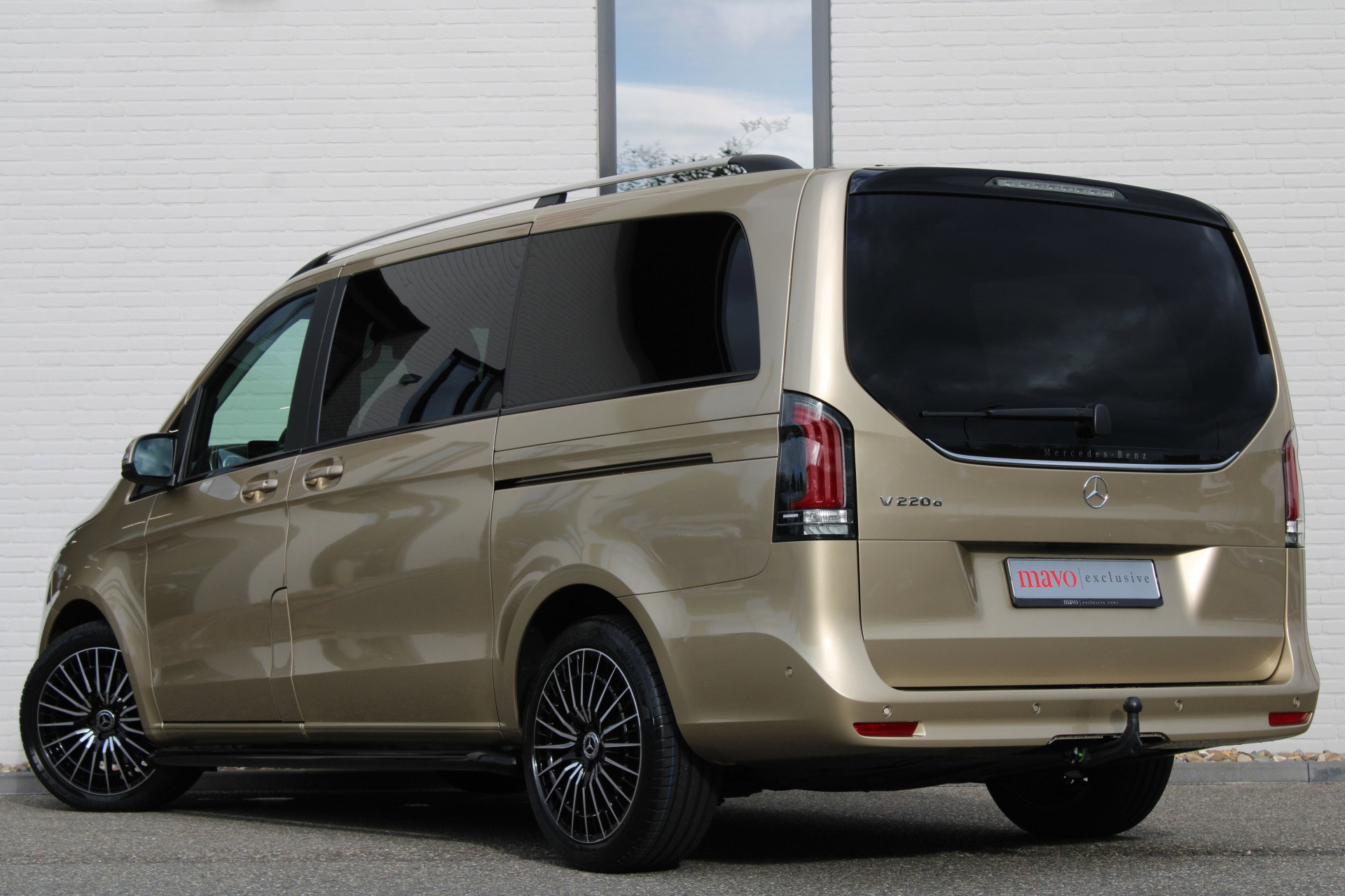 Auto afbeelding: 24