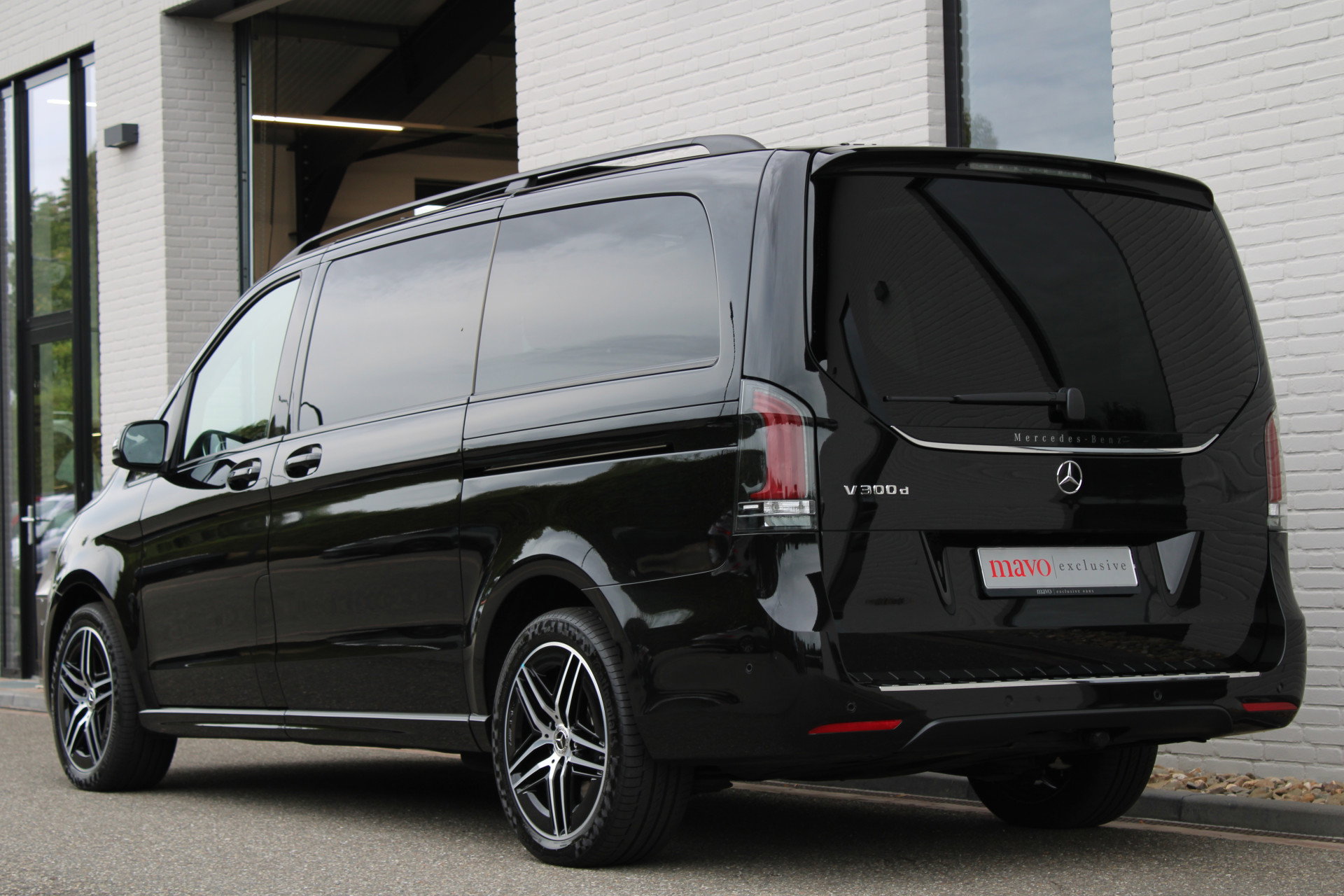 Auto afbeelding: 24