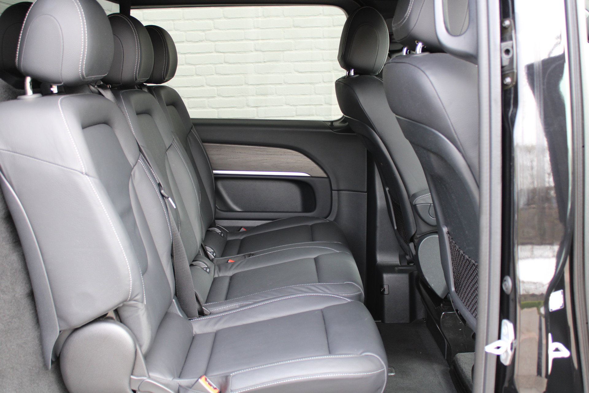 Auto afbeelding: 16