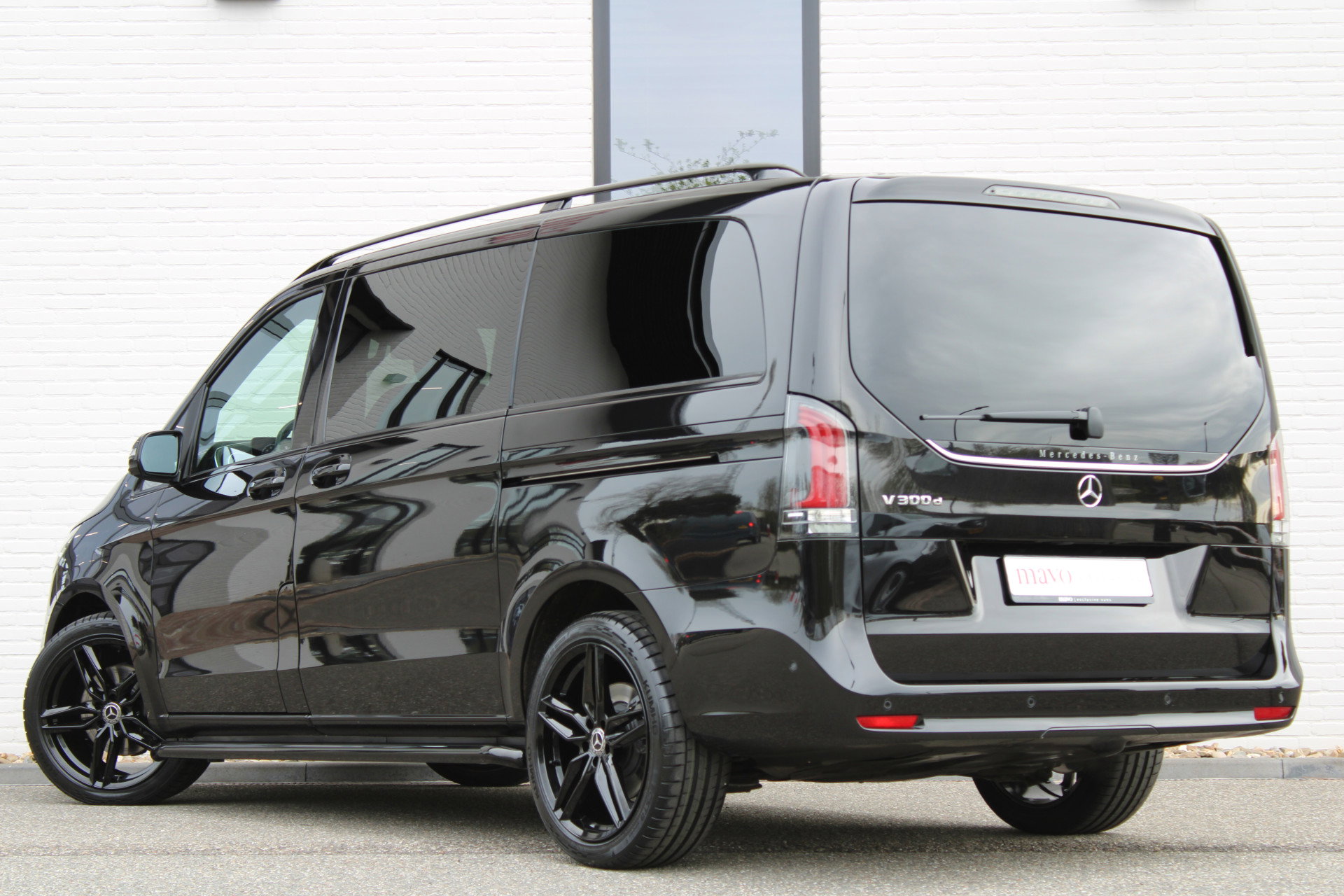 Auto afbeelding: 24