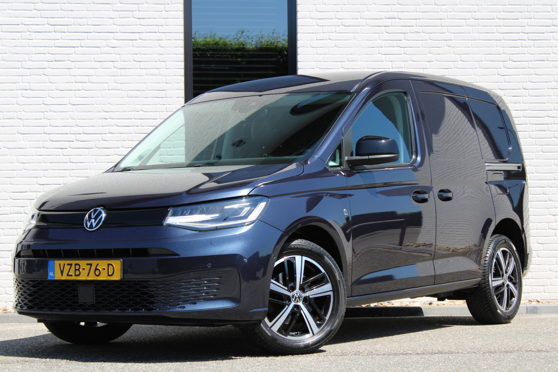 Auto afbeelding: 16