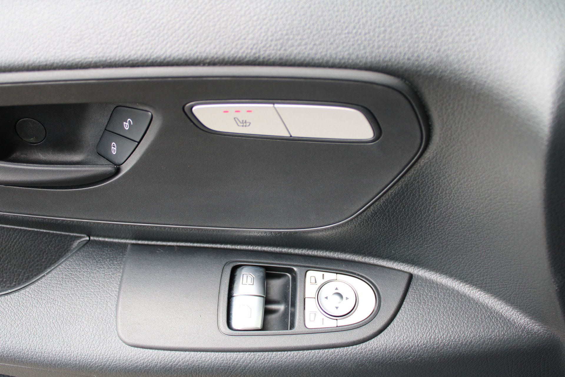 Auto afbeelding: 15