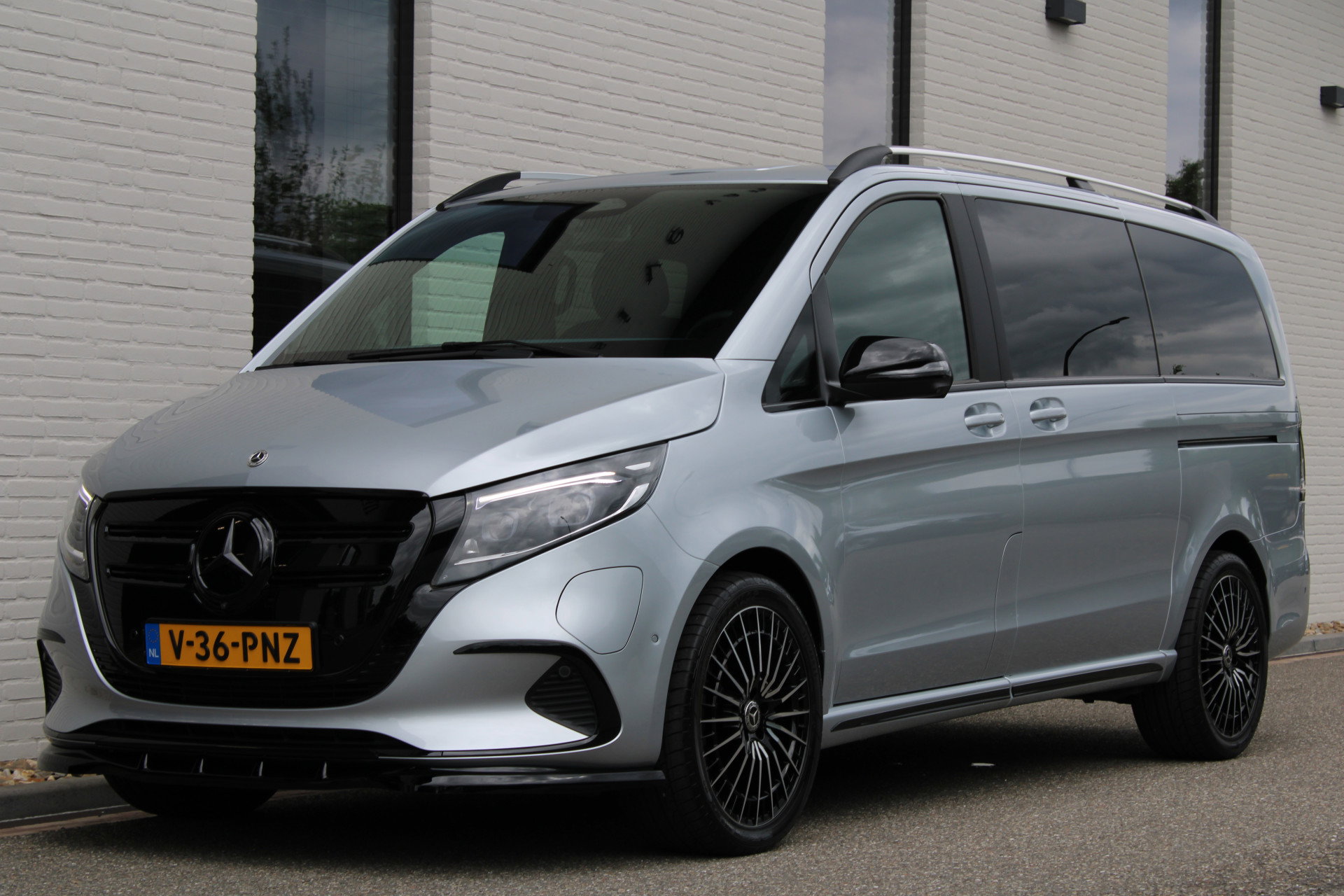 Auto afbeelding: 17