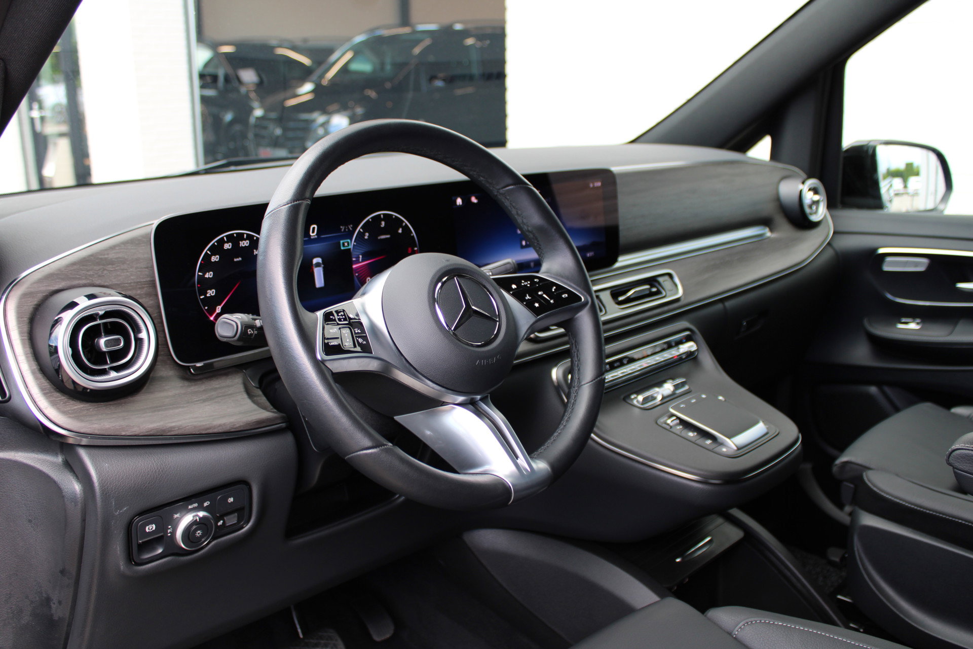 Auto afbeelding: 12