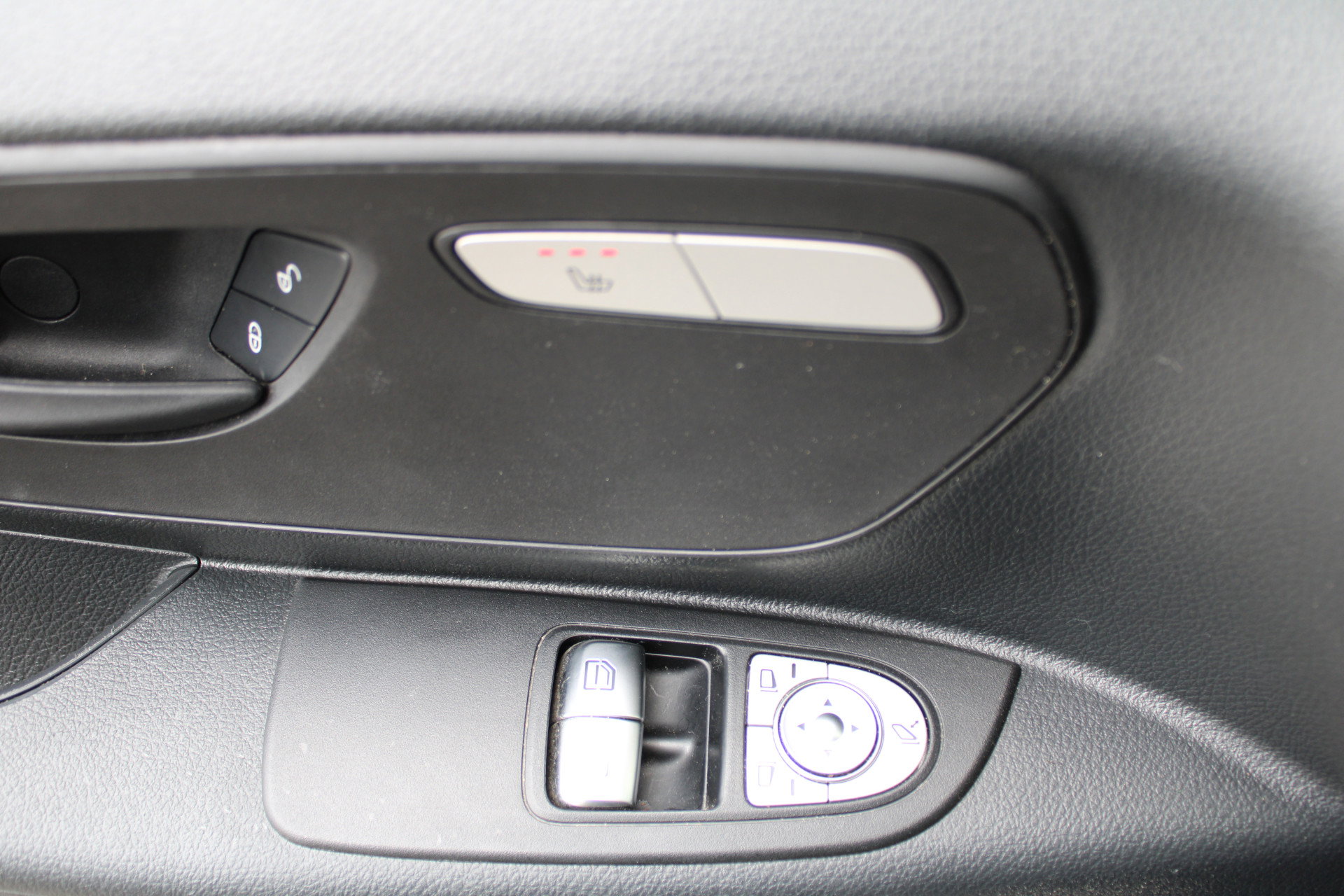 Auto afbeelding: 15