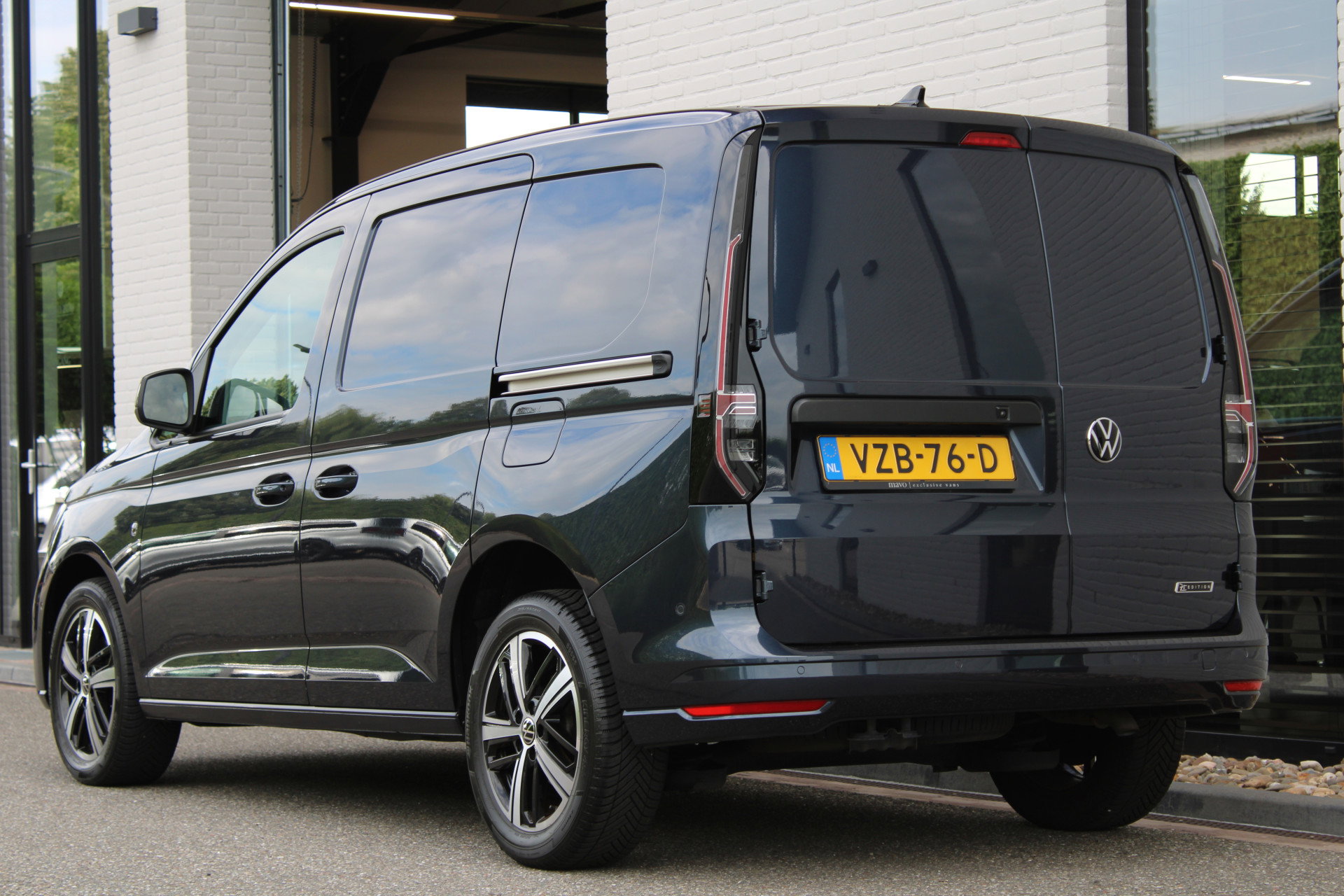 Auto afbeelding: 22