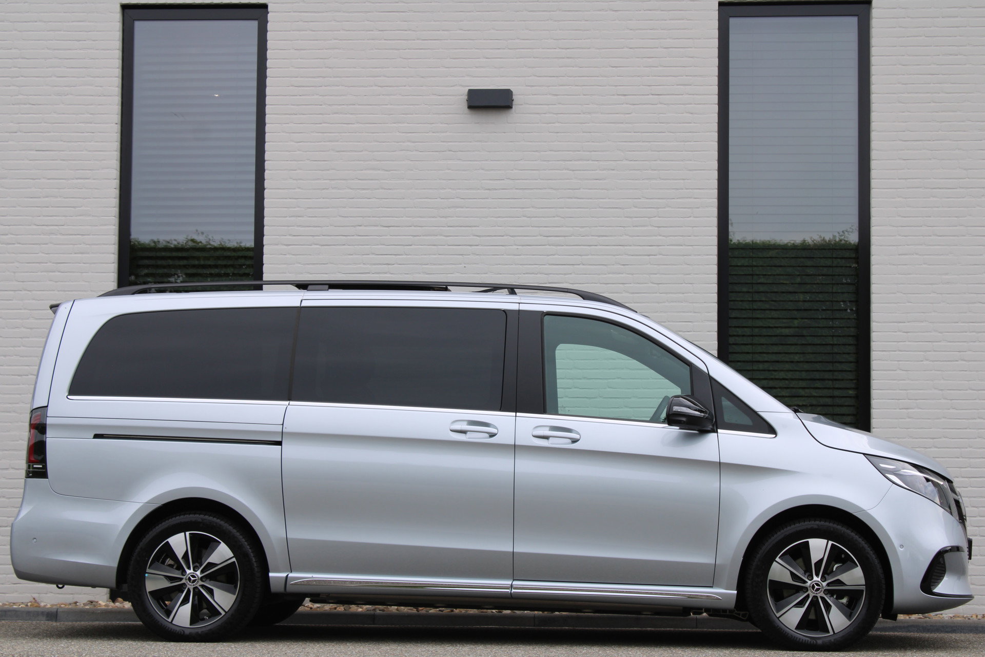 Auto afbeelding: 5