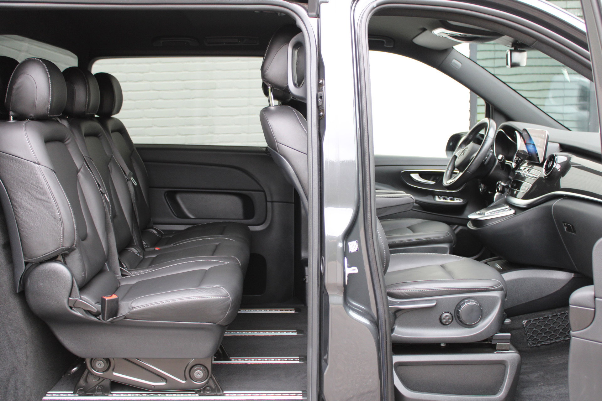Auto afbeelding: 4
