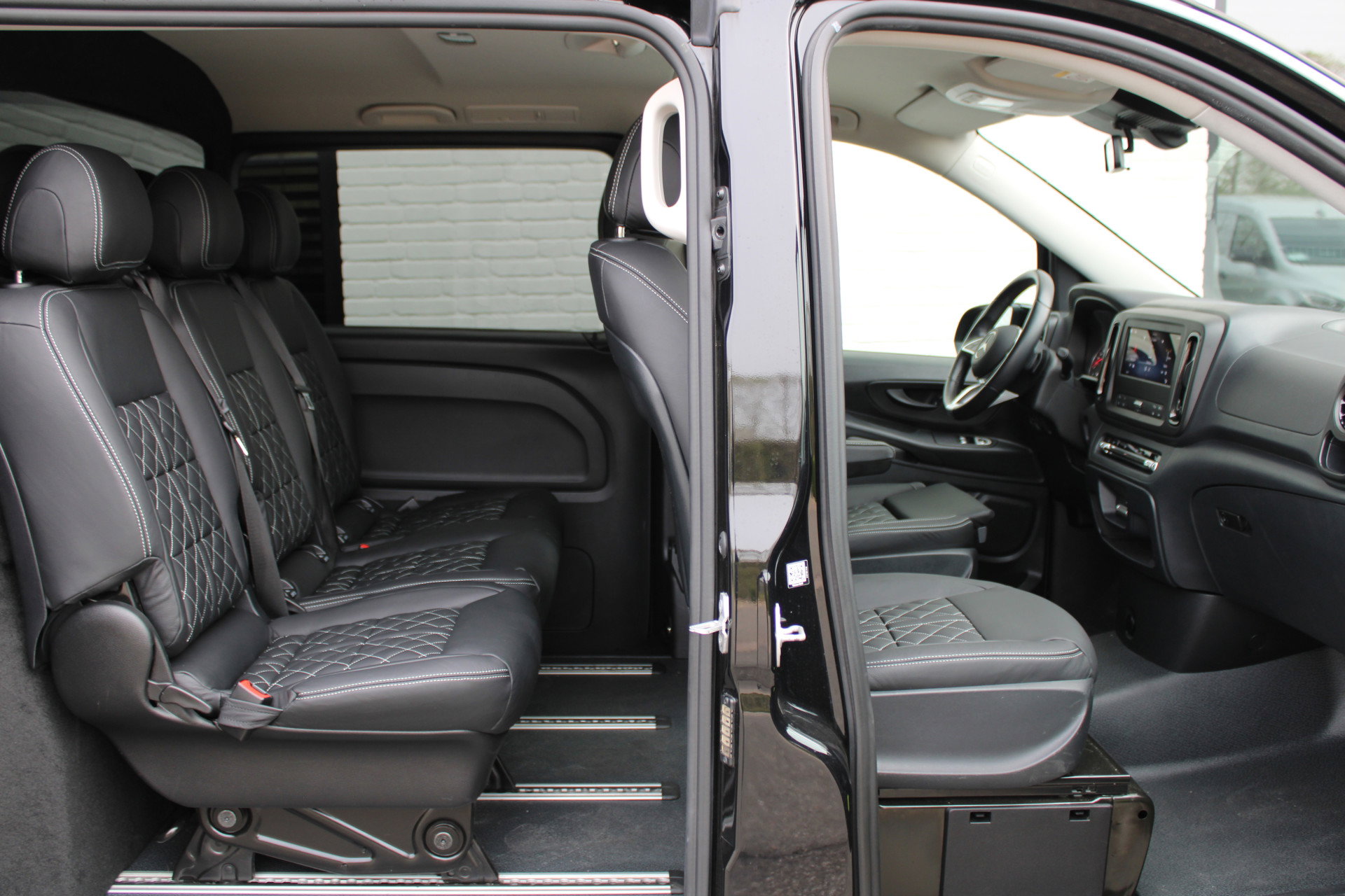 Auto afbeelding: 4