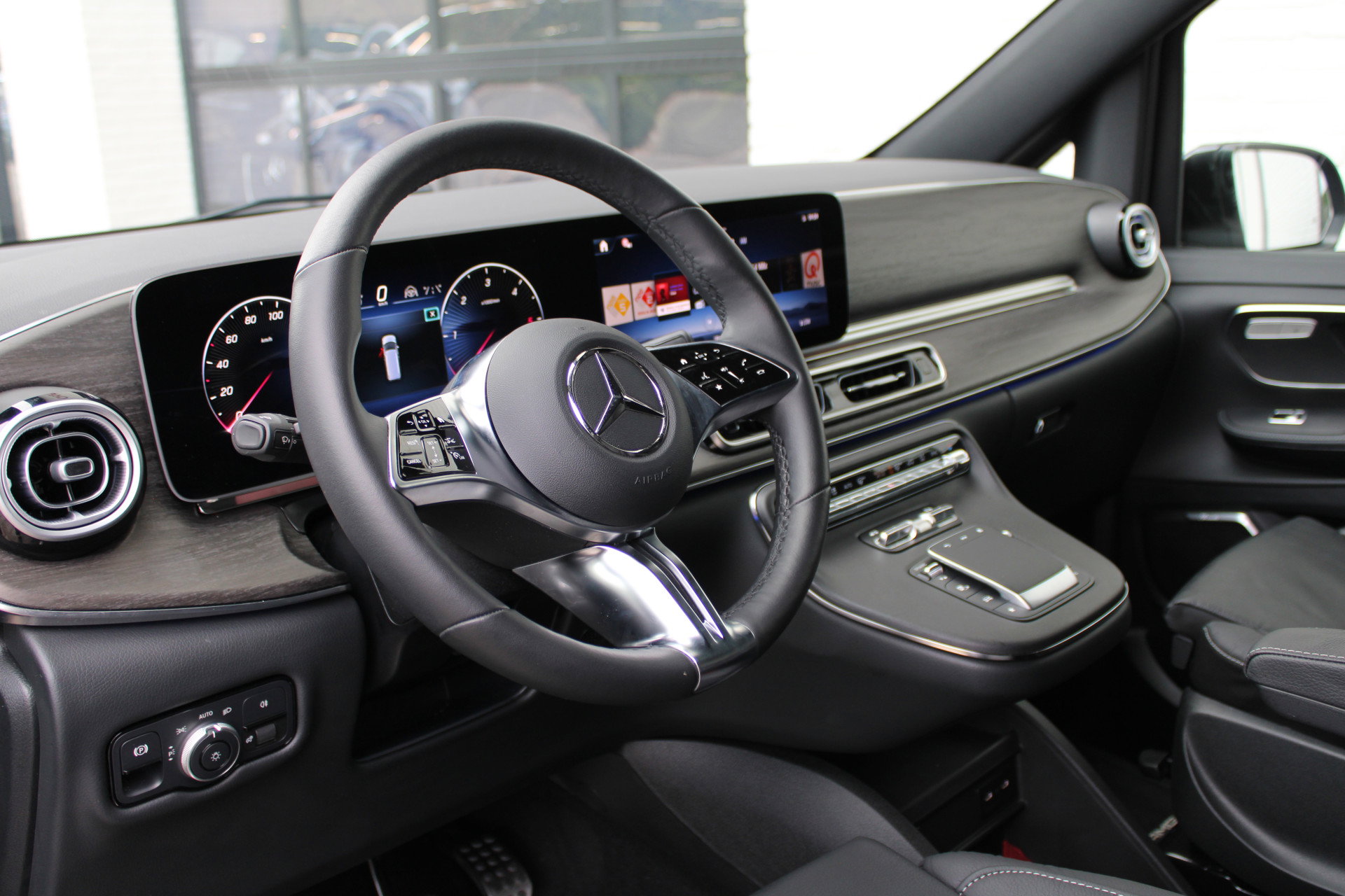 Auto afbeelding: 12