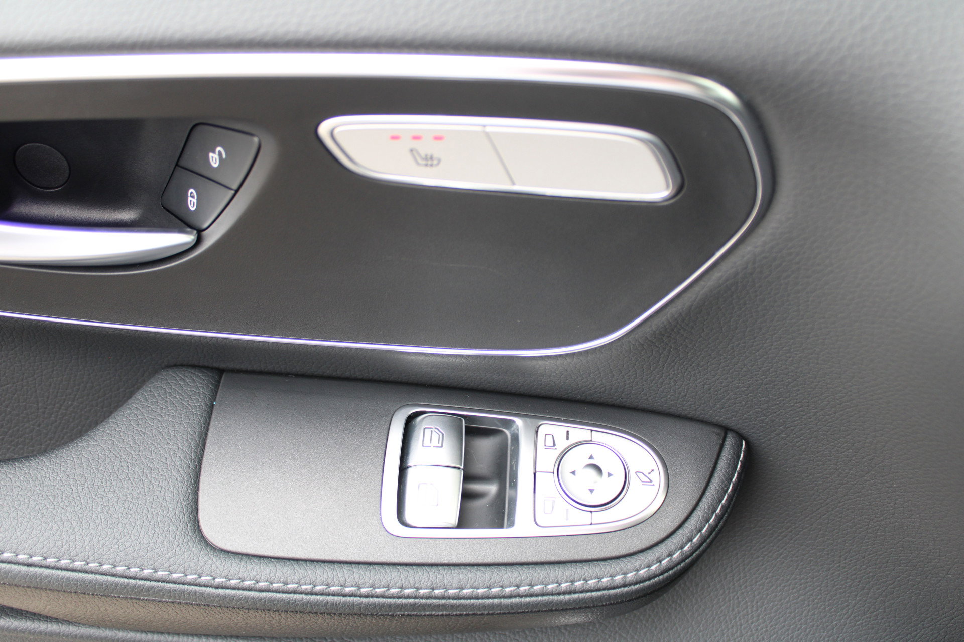 Auto afbeelding: 16