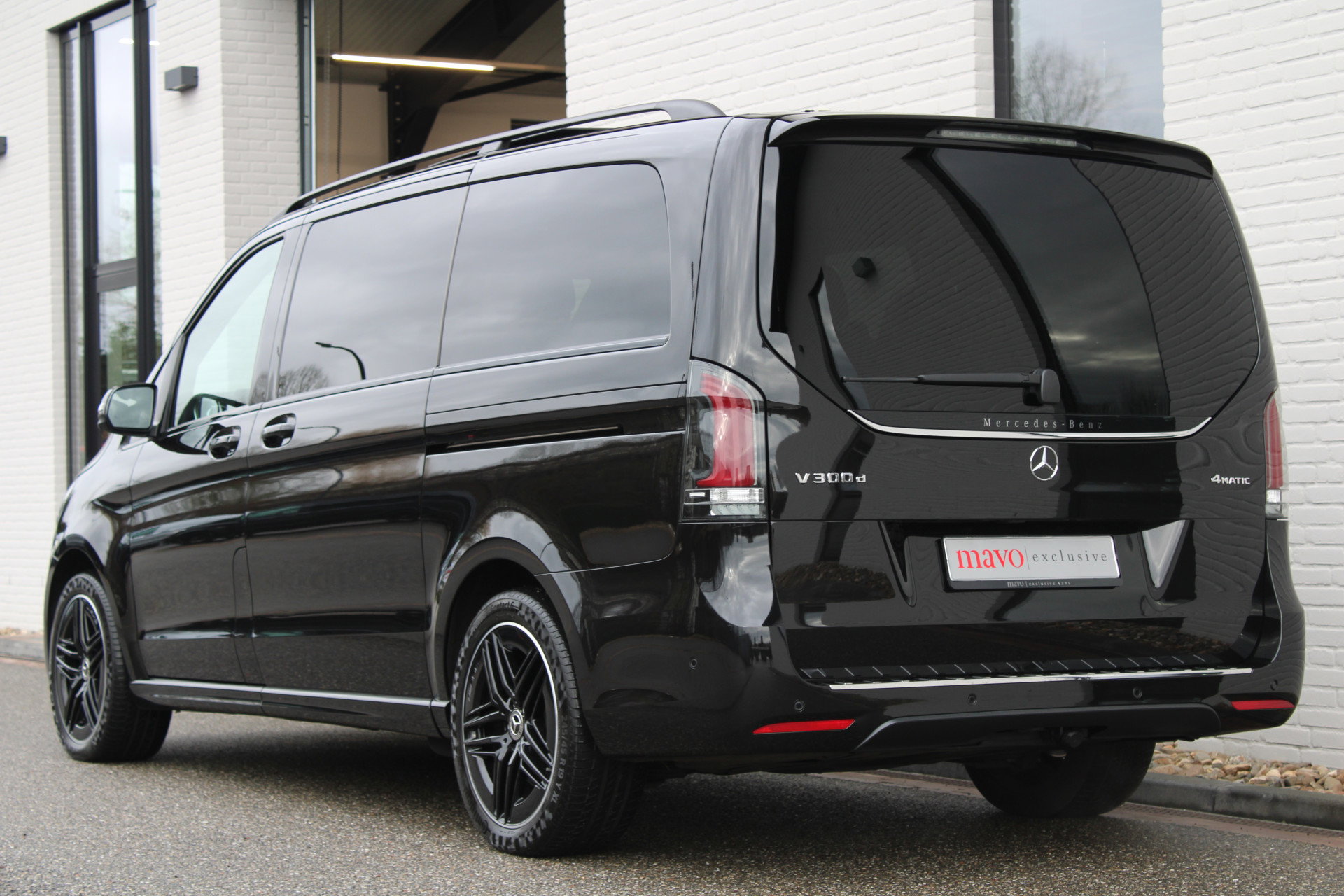 Auto afbeelding: 24