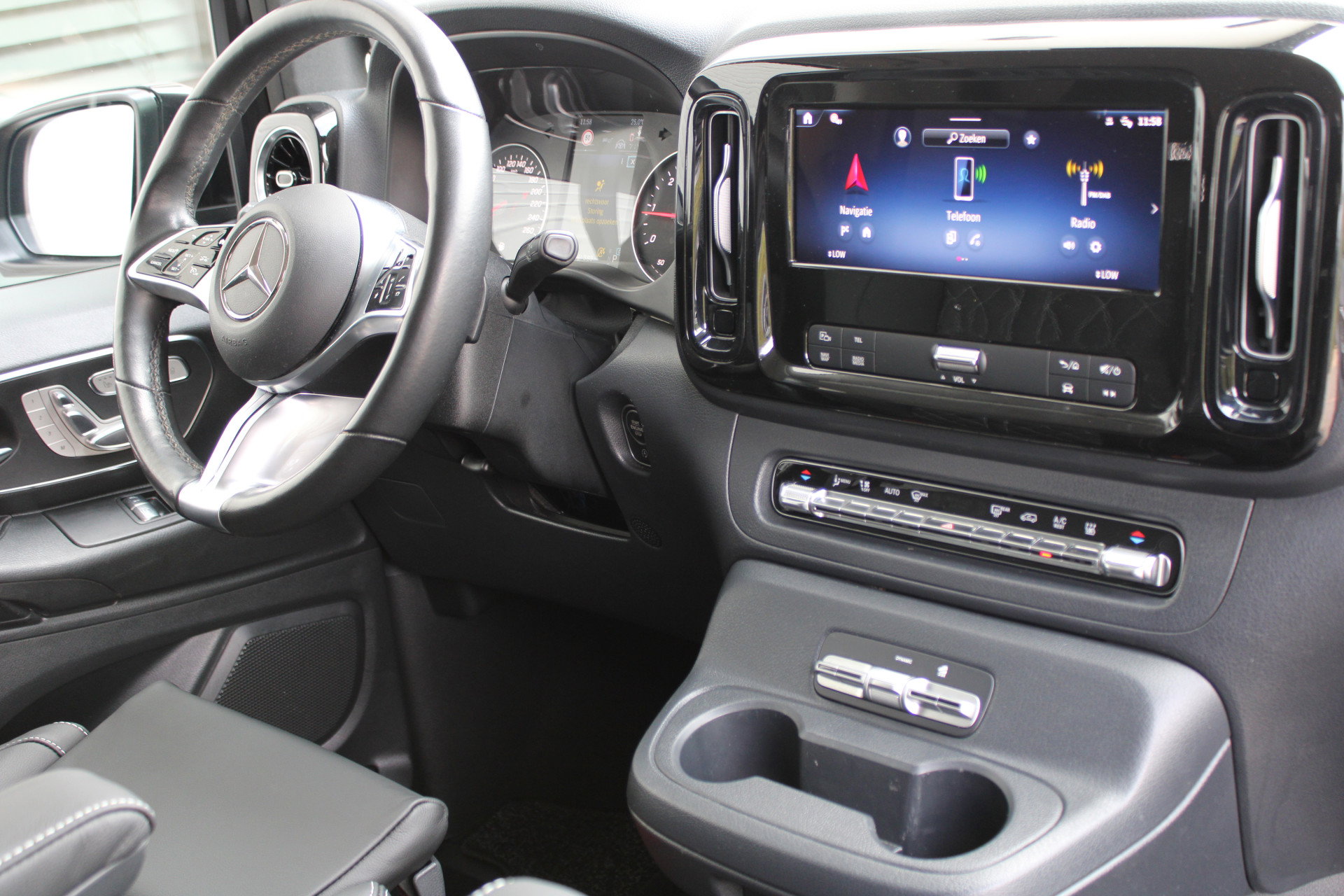 Auto afbeelding: 4