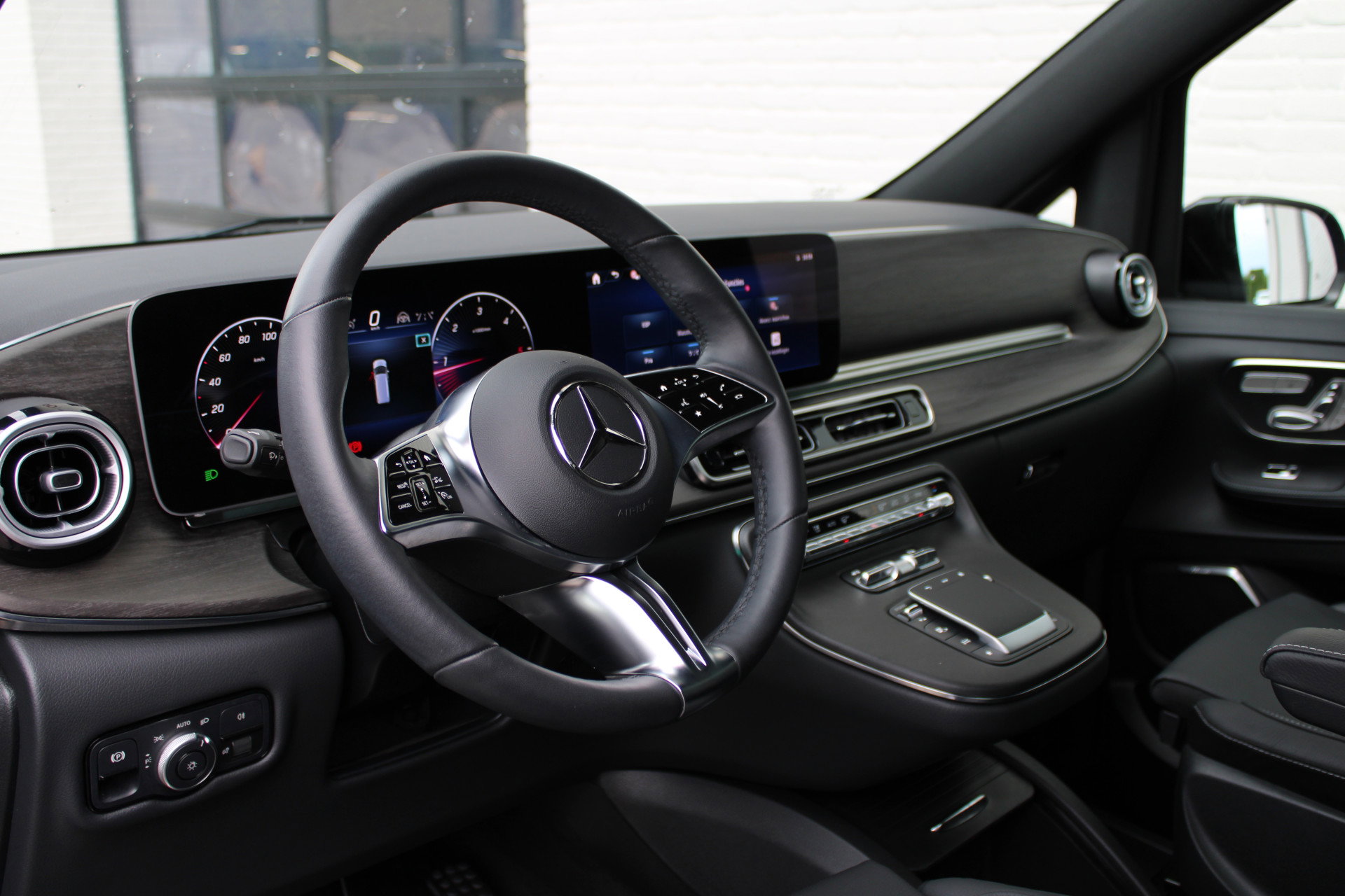Auto afbeelding: 8