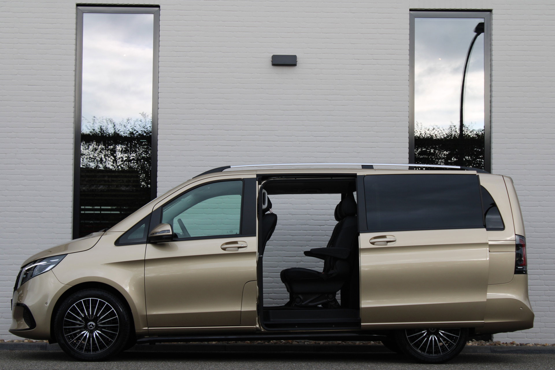 Auto afbeelding: 14