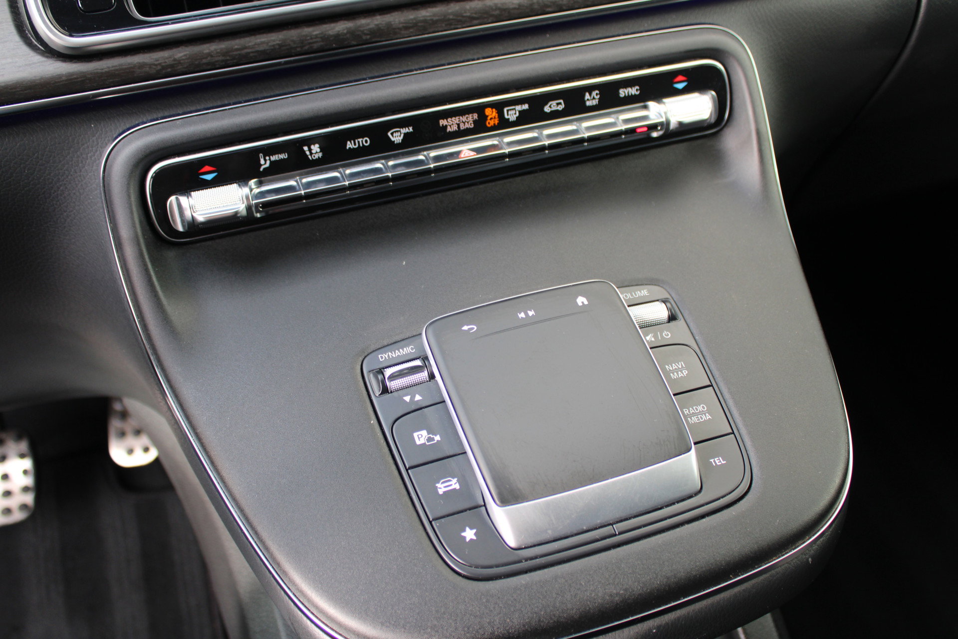 Auto afbeelding: 16