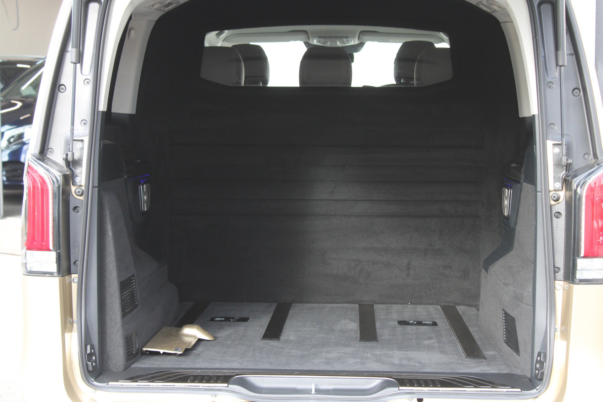 Auto afbeelding: 25