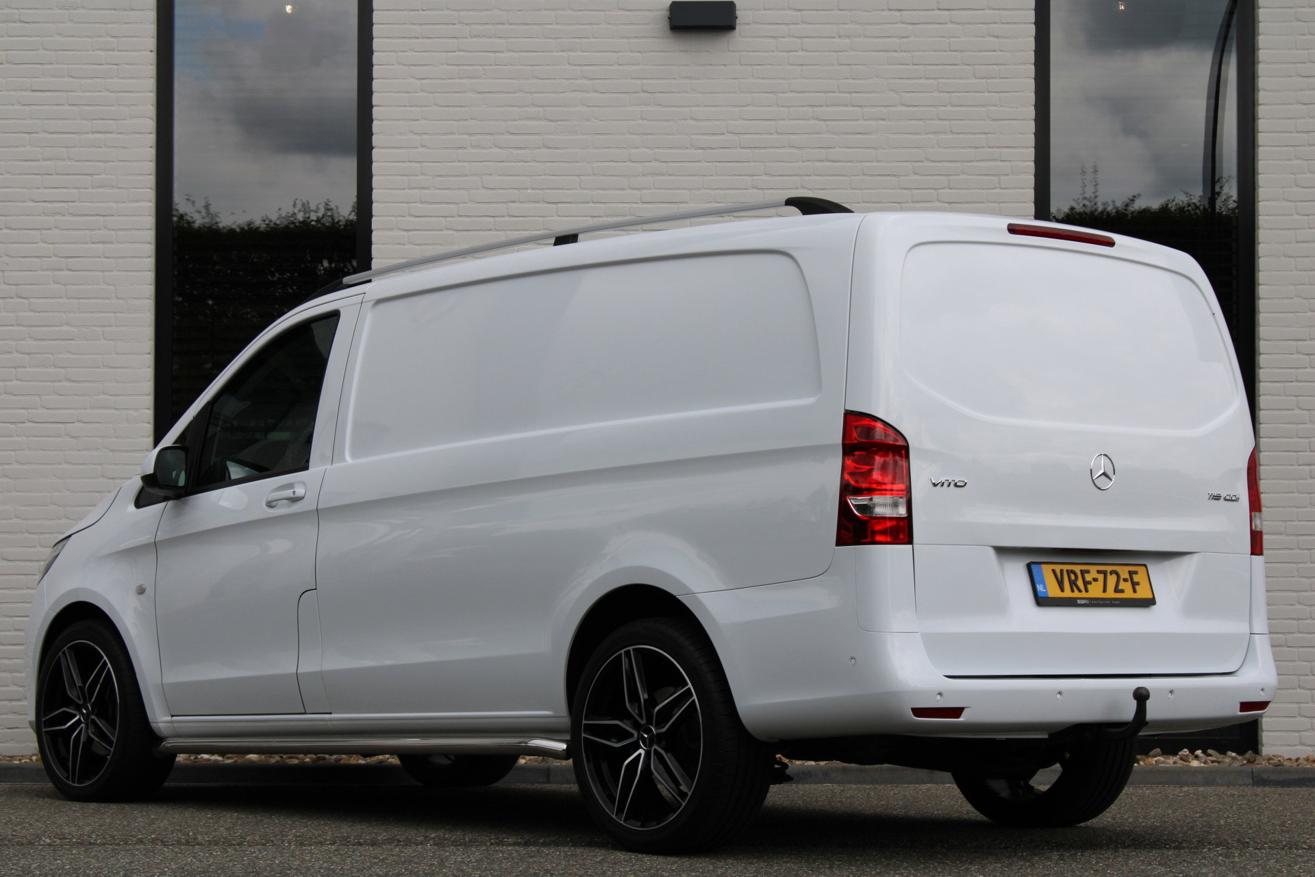 Auto afbeelding: 10