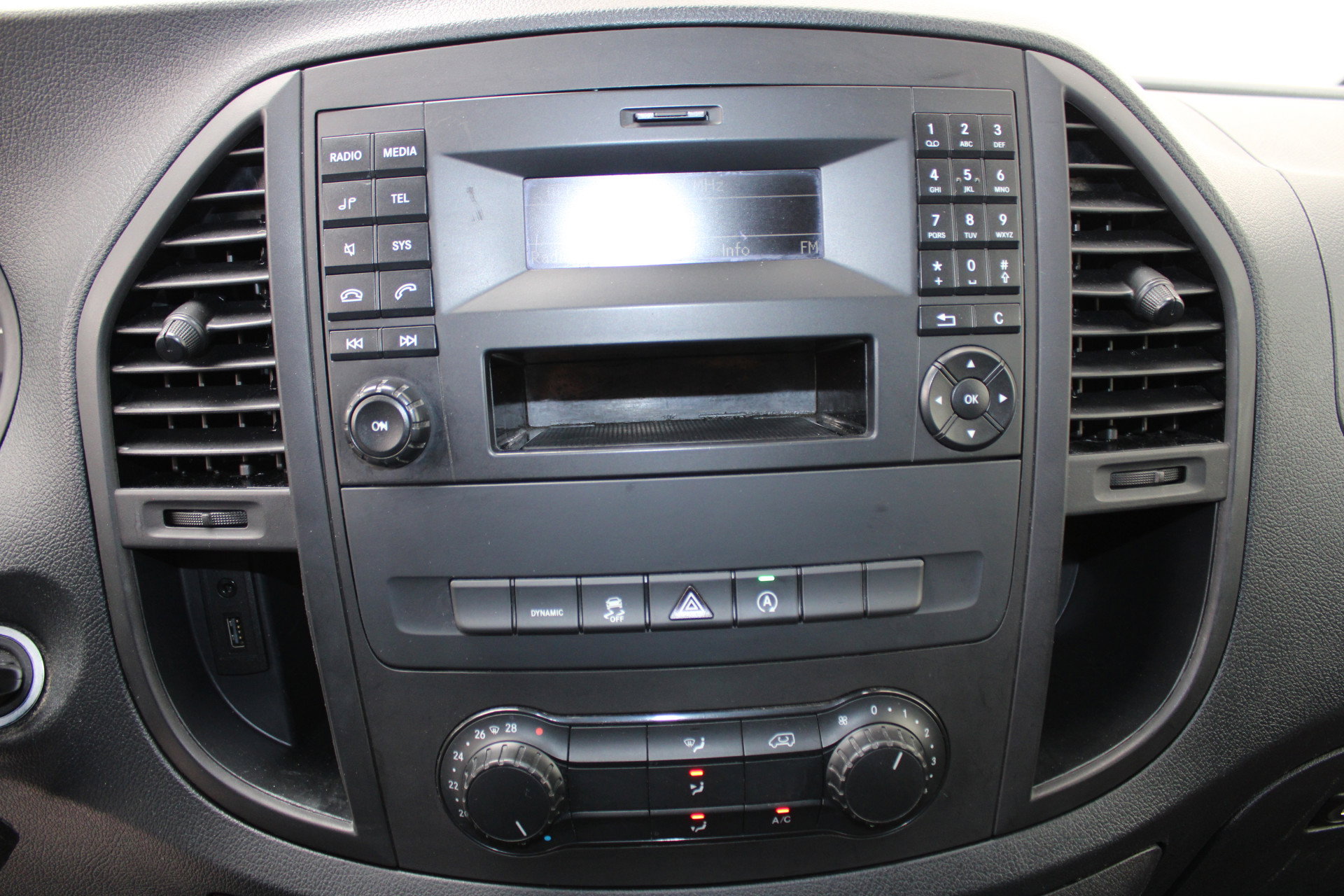 Auto afbeelding: 4
