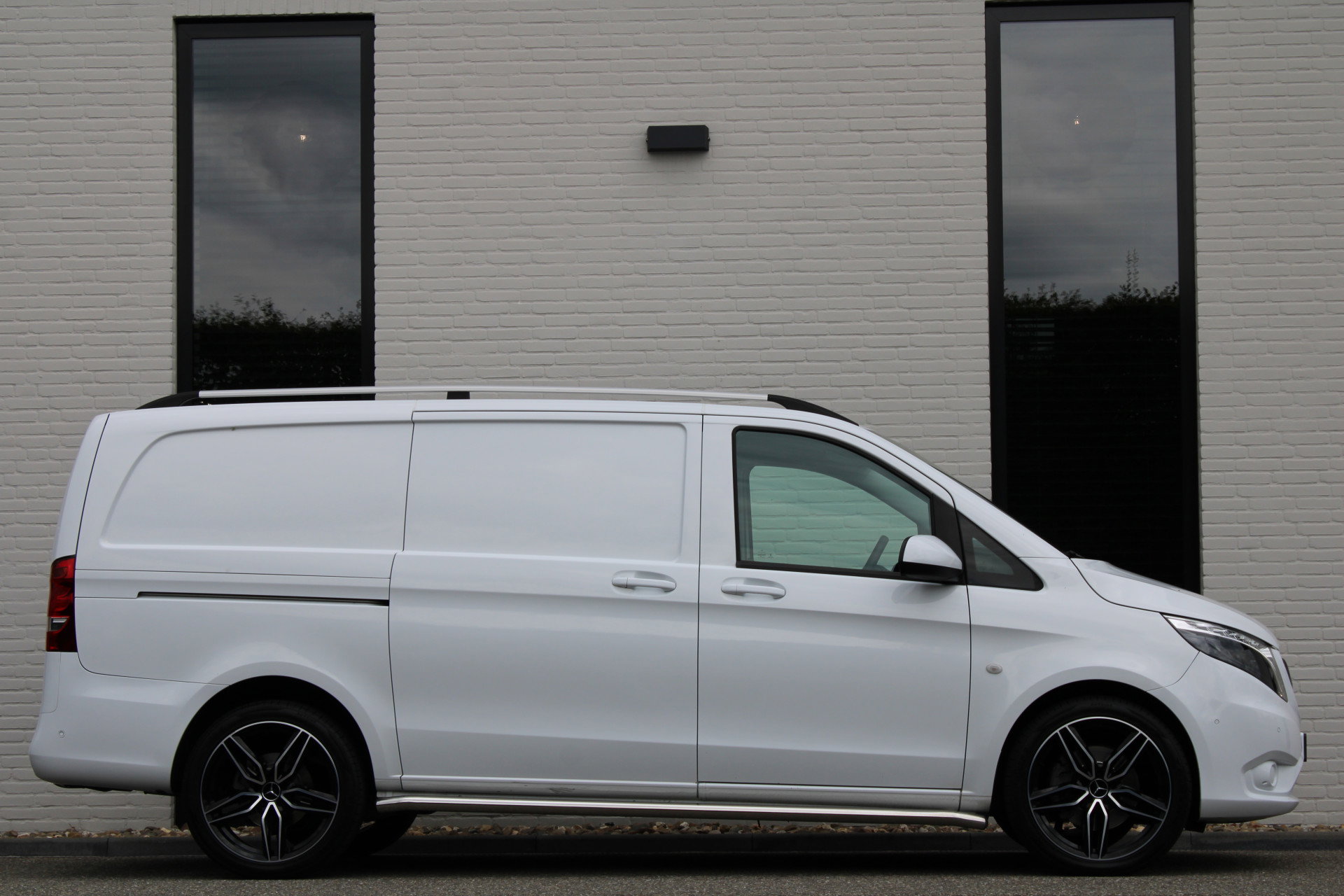 Auto afbeelding: 5
