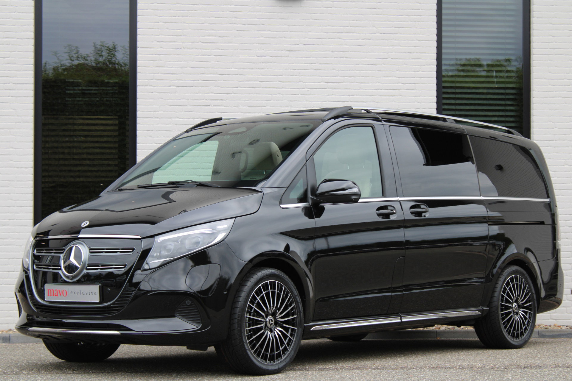 Auto afbeelding: 2