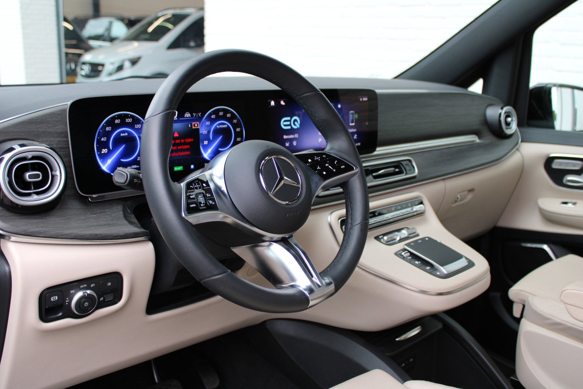 Auto afbeelding: 4