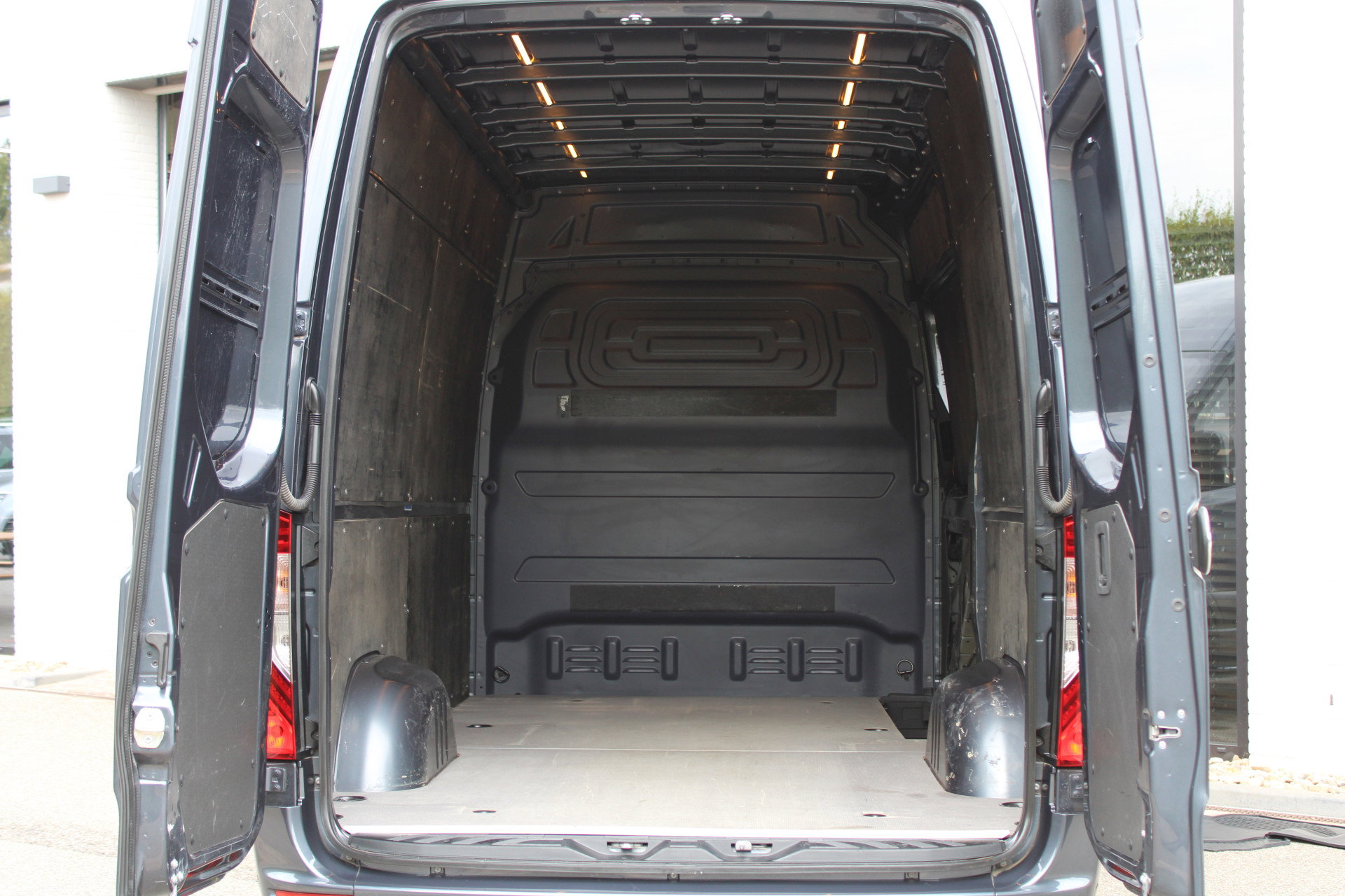 Auto afbeelding: 12