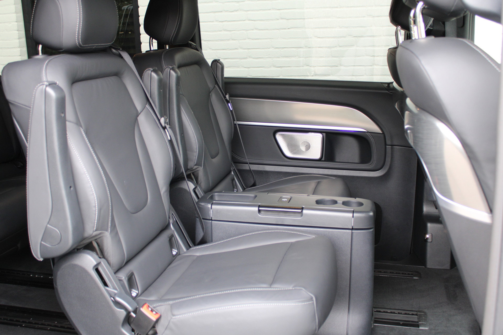 Auto afbeelding: 16