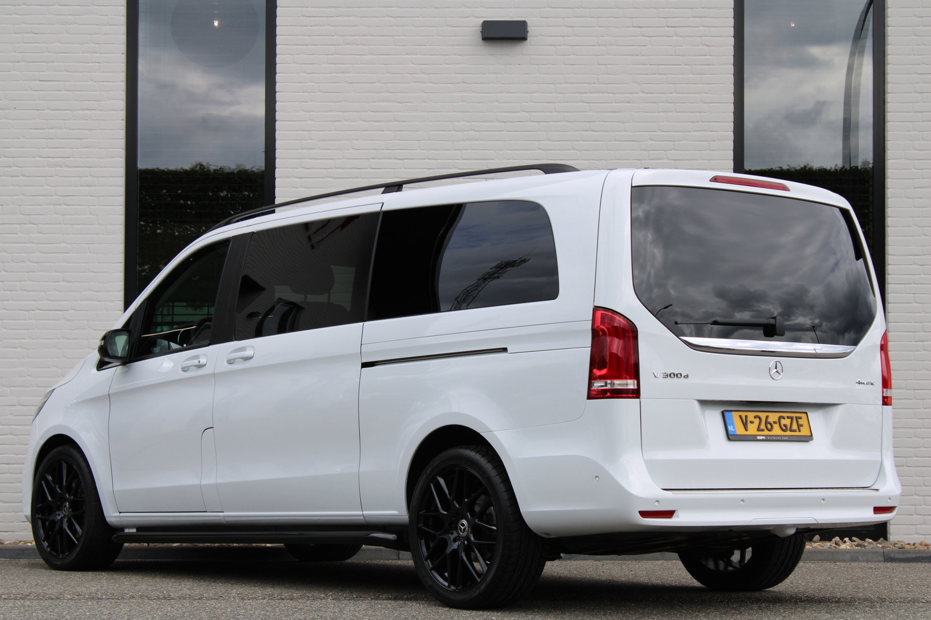 Auto afbeelding: 10