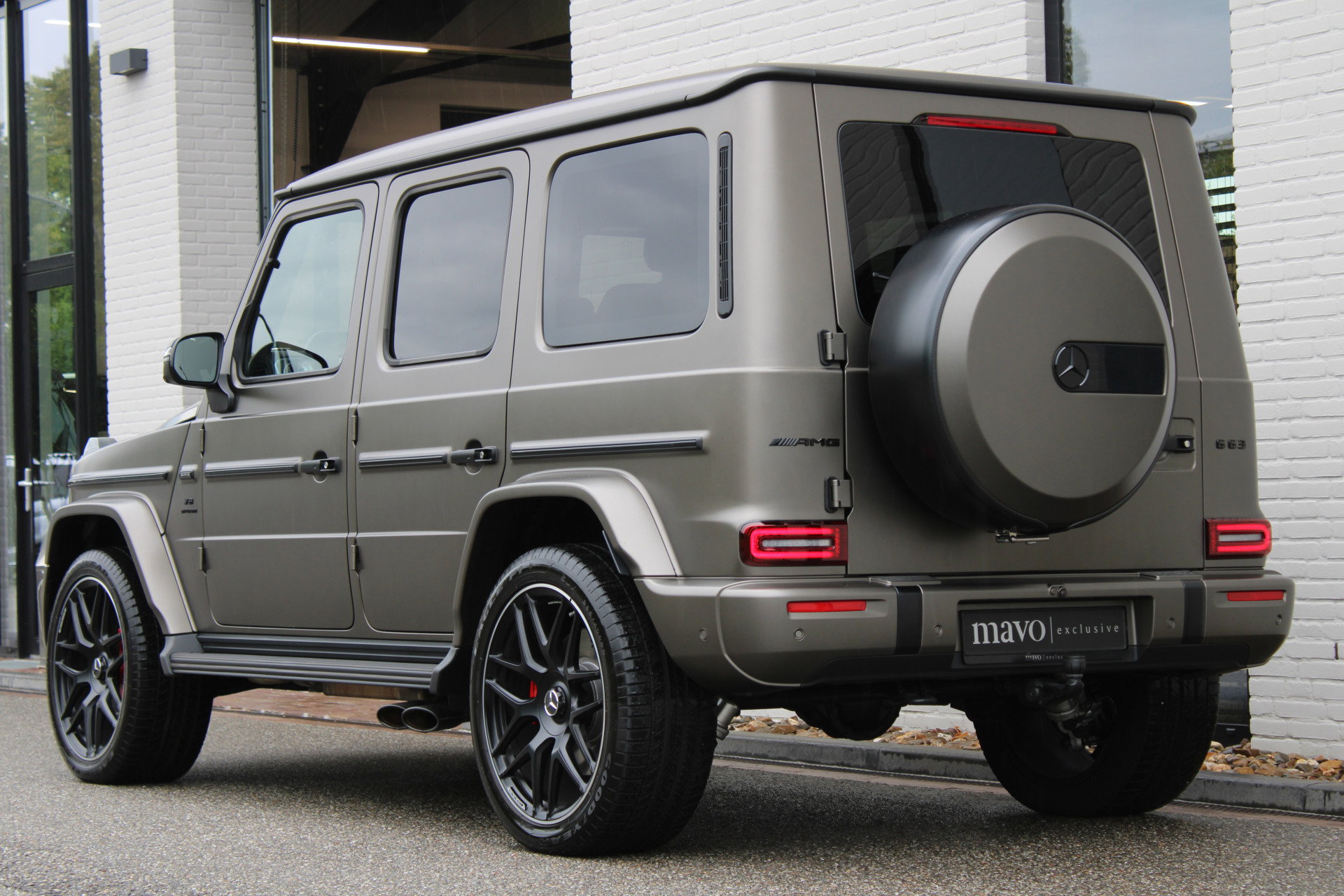 Auto afbeelding: 24