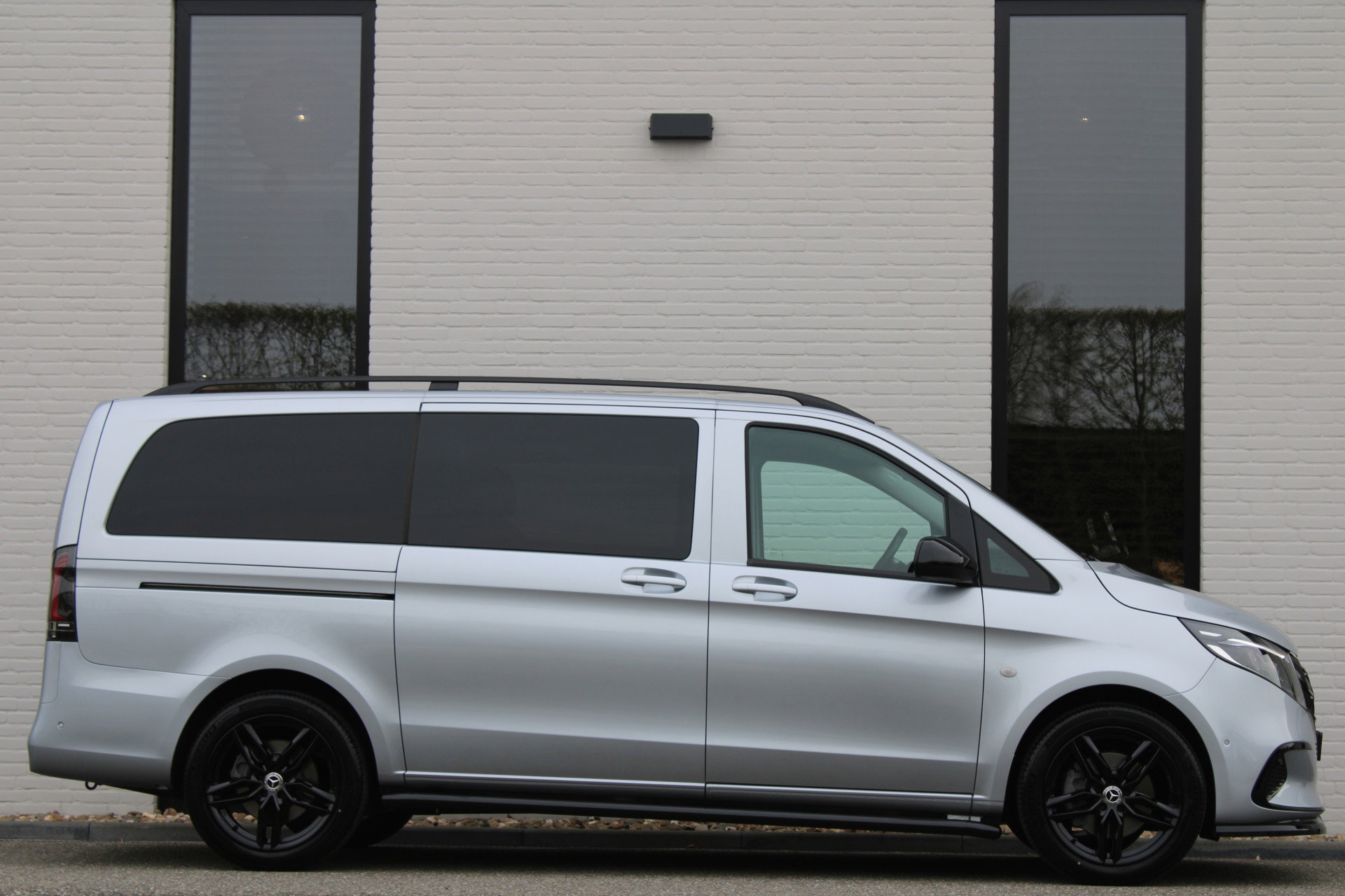 Auto afbeelding: 5