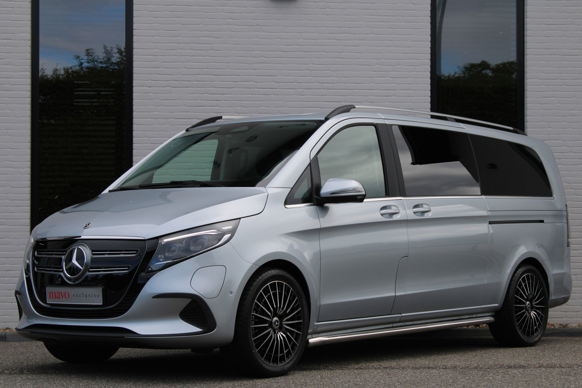 Auto afbeelding: 2