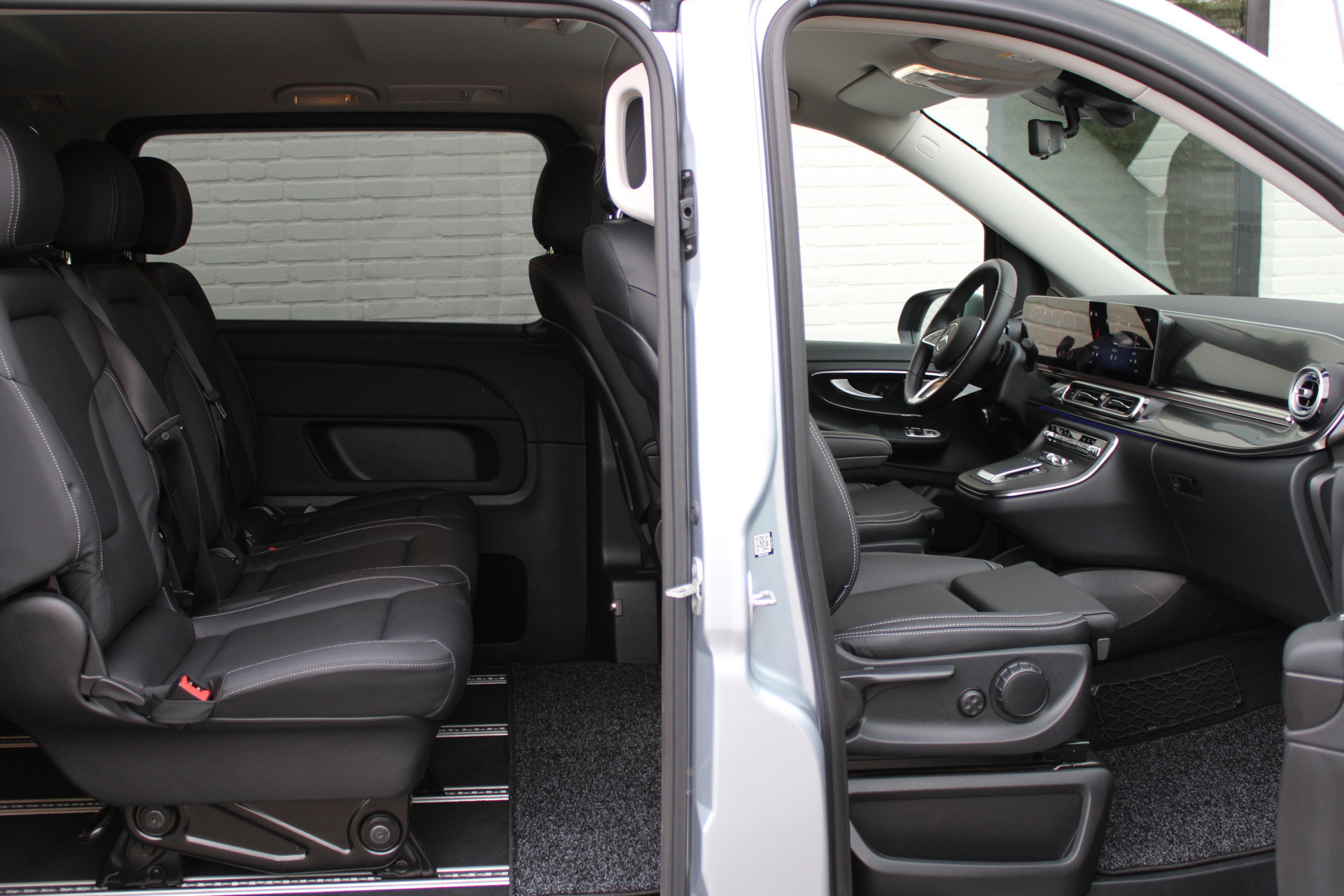 Auto afbeelding: 16