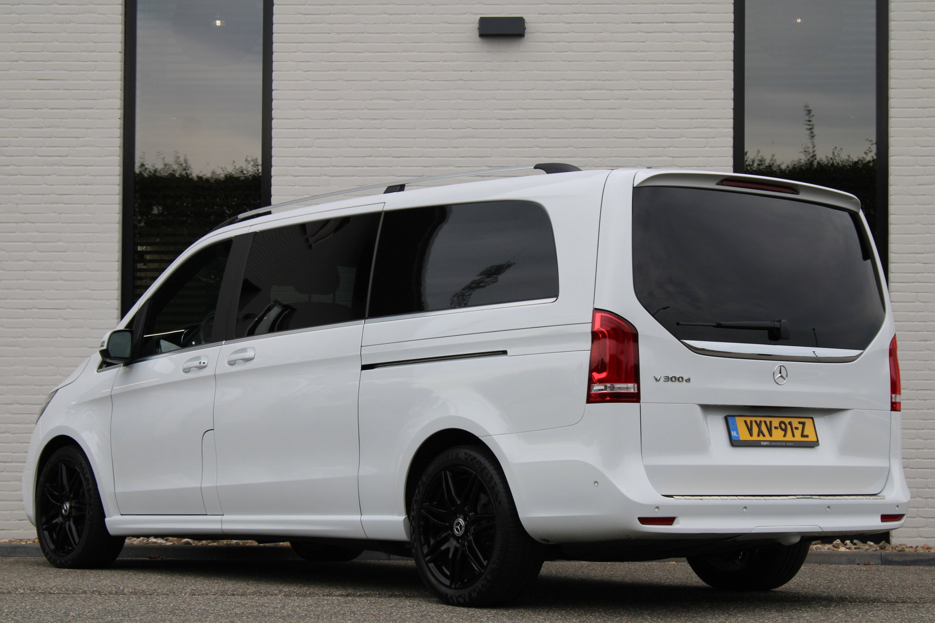 Auto afbeelding: 10