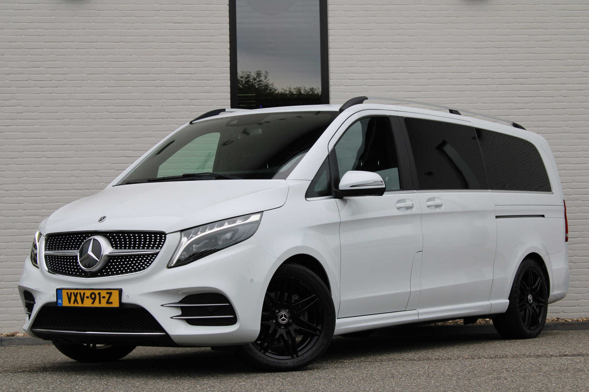 Auto afbeelding: 28