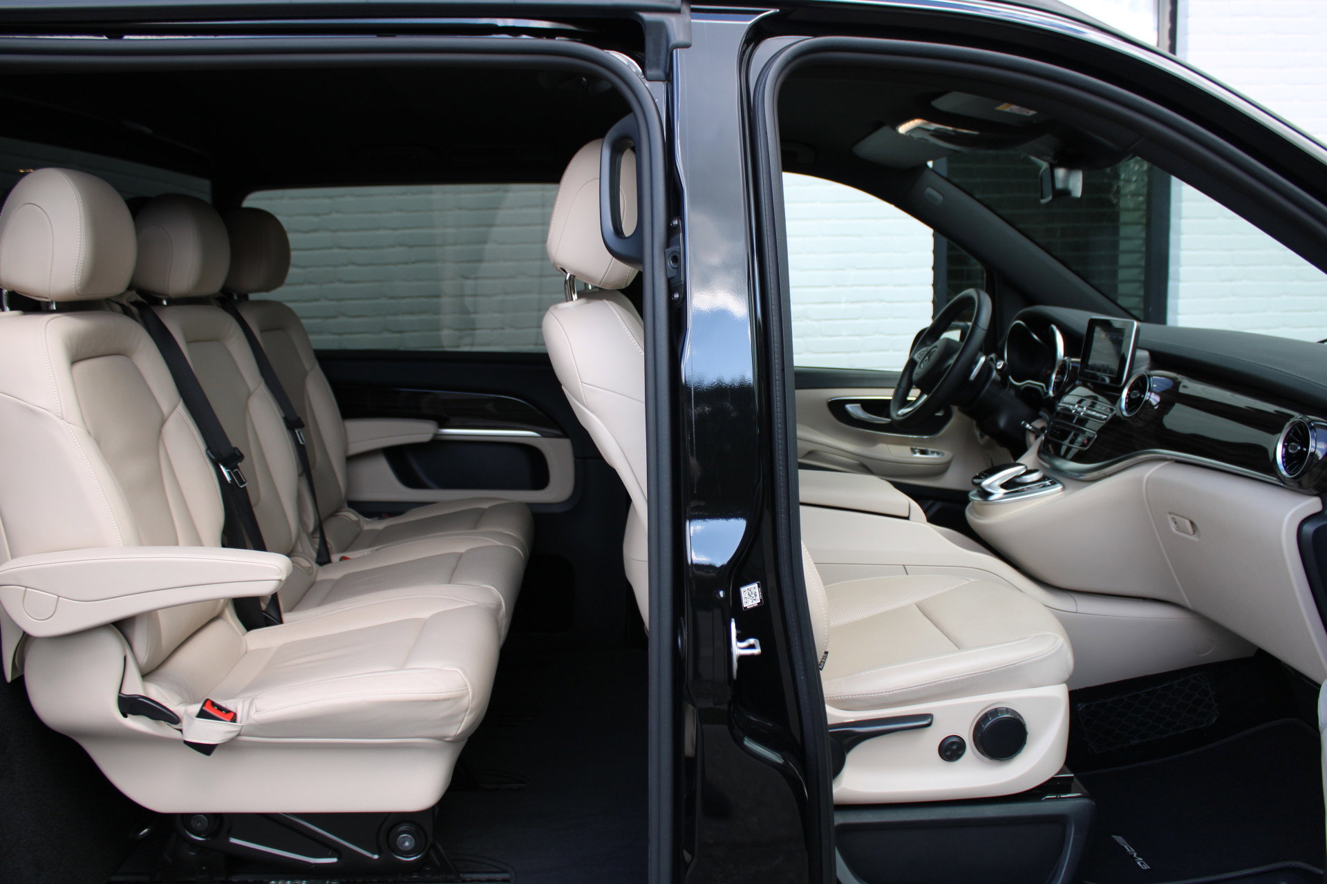 Auto afbeelding: 4